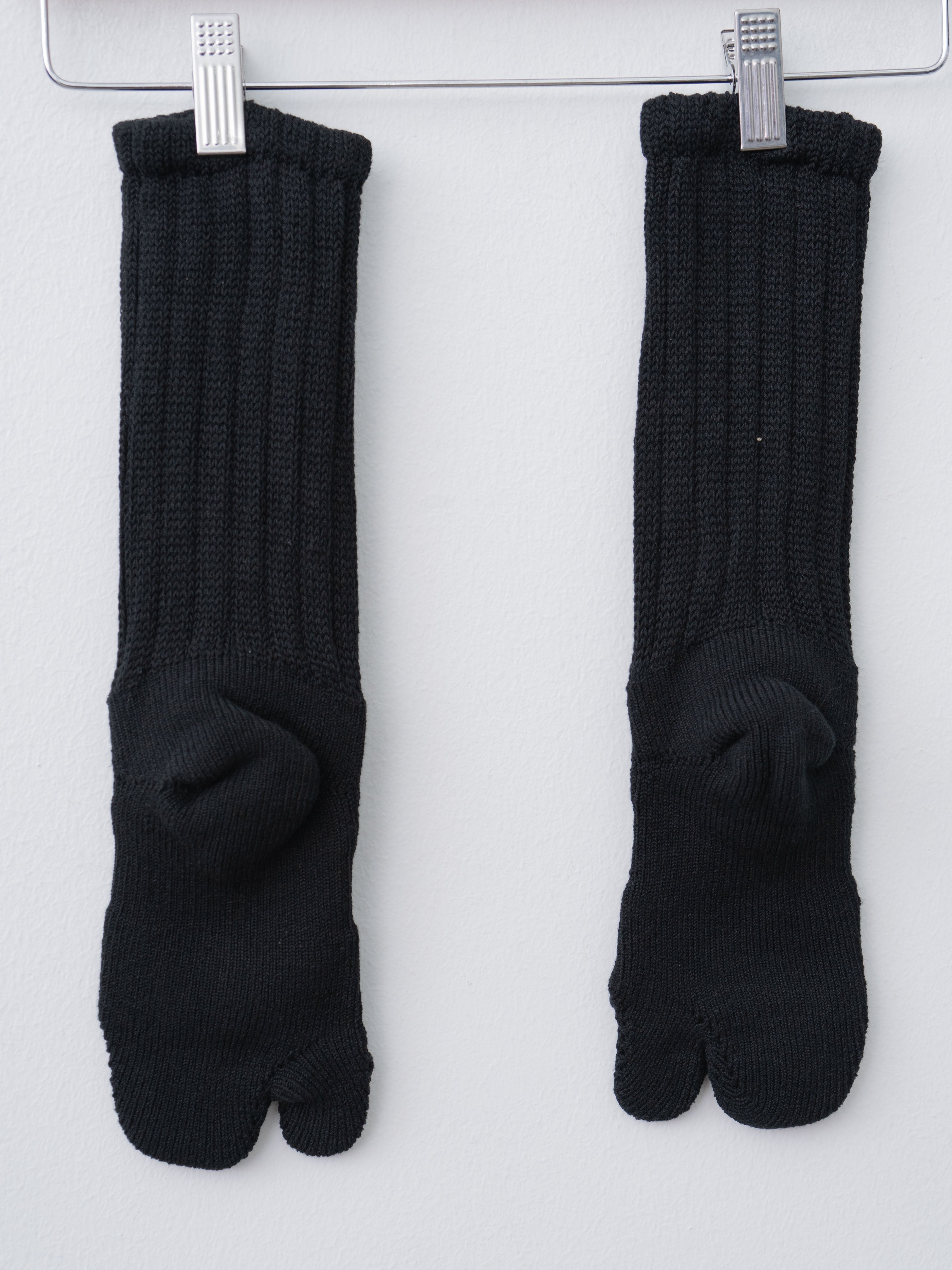 Namu Shop - Yoko Sakamoto Tabi Pile Socks - Heather Gray, Black