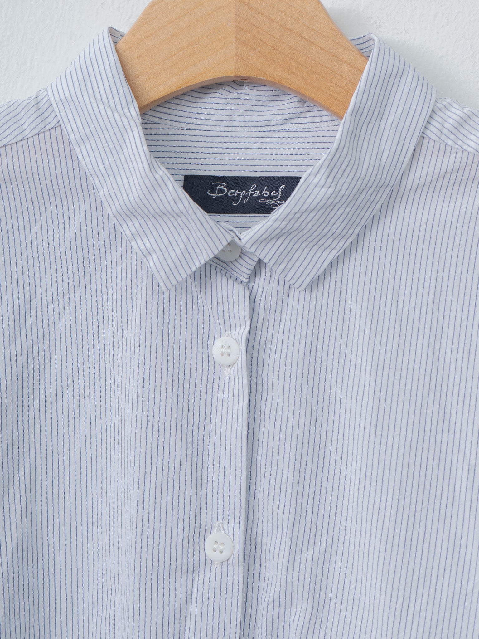 Namu Shop - Bergfabel Loose Tyrol Shirt
