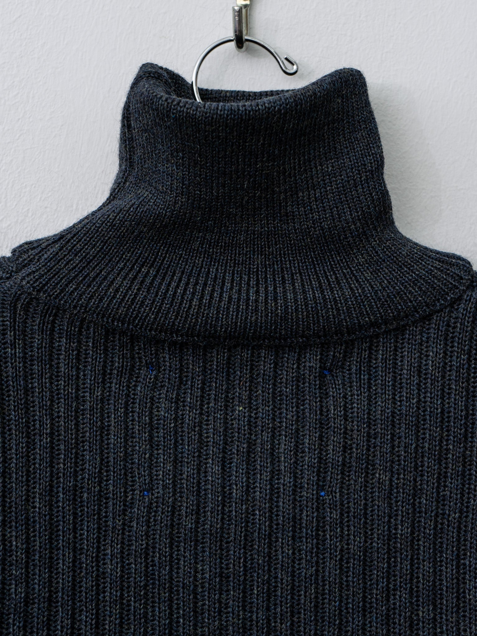 Namu Shop - Studio de Lostanges Funnel Neck Sweater - Navy