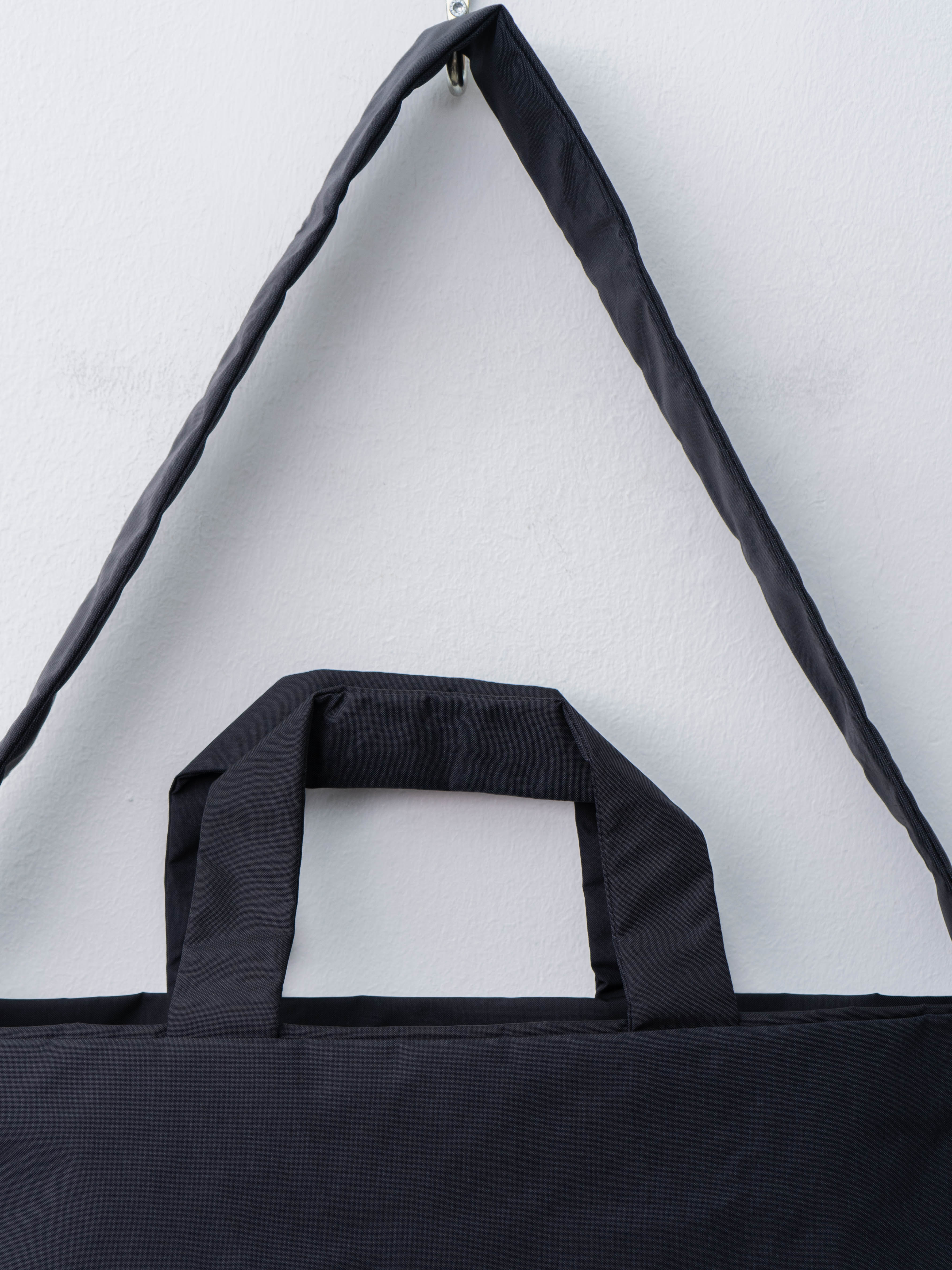 Namu Shop - Aeta Shoulder Tote M - Black