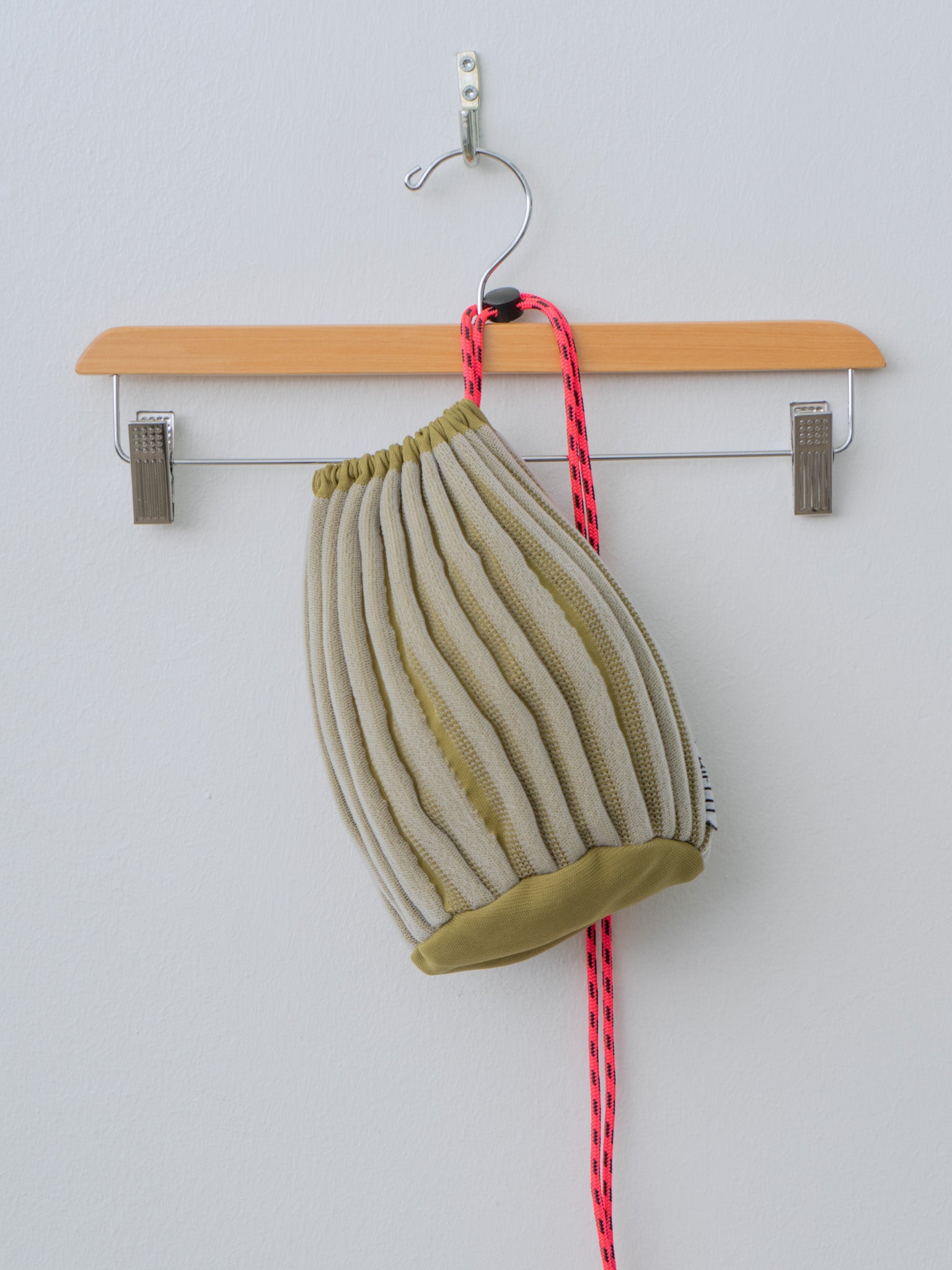 Namu Shop - Bielo Bouncy Mid Bag - Khaki bag/Pink cord