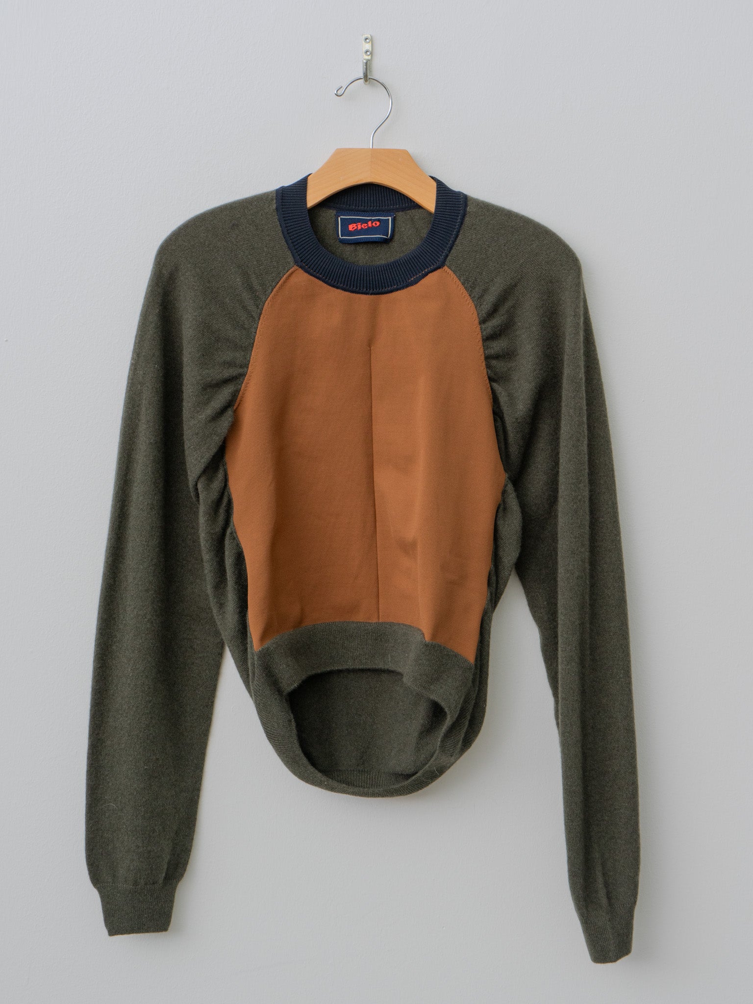 Namu Shop - Bielo Kult Knit - Caramel/Moss