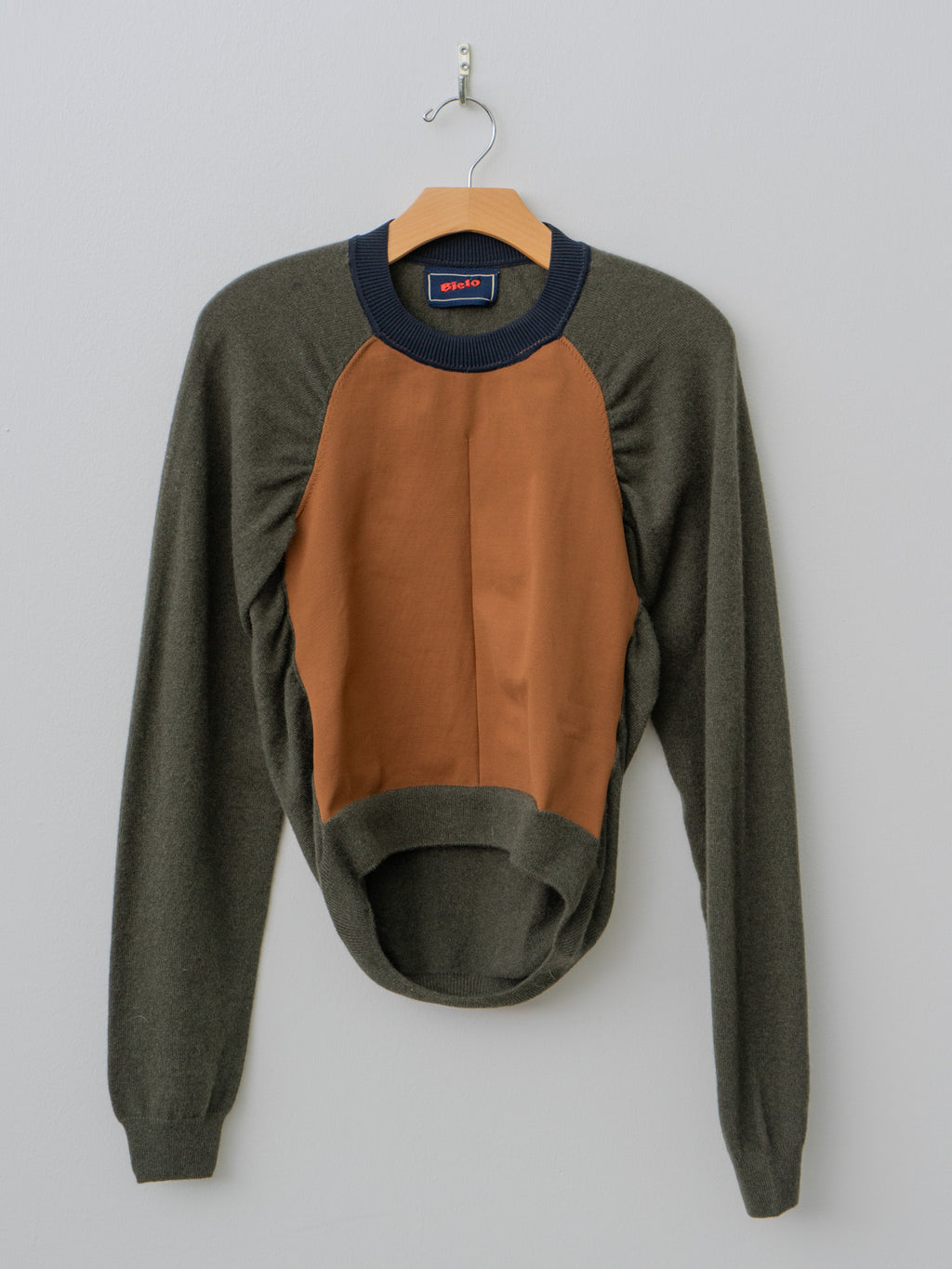 Namu Shop - Bielo Kult Knit - Caramel/Moss