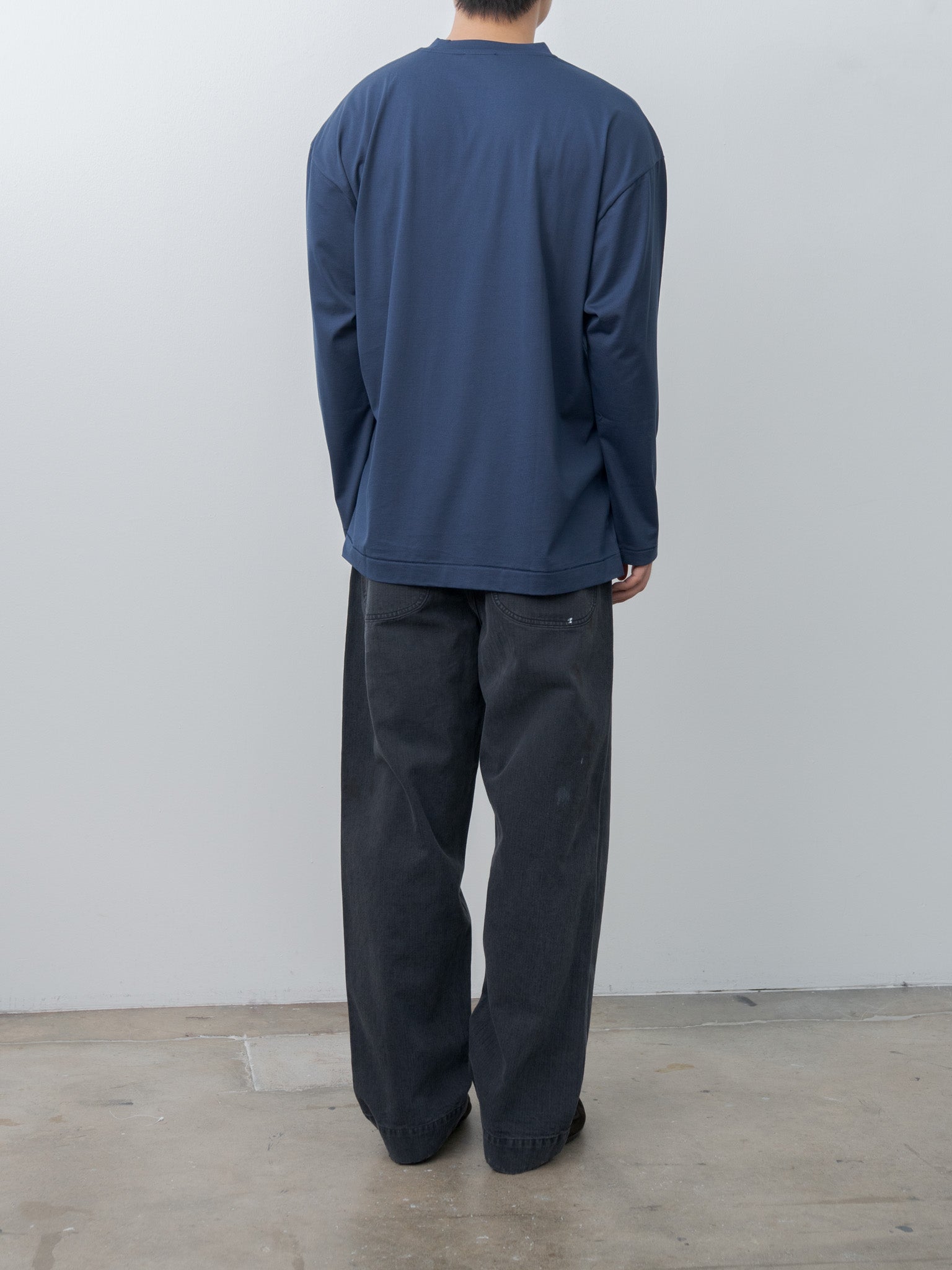 Namu Shop - Aton Suvin 60/2 Oversized Long Sleeve T-Shirt