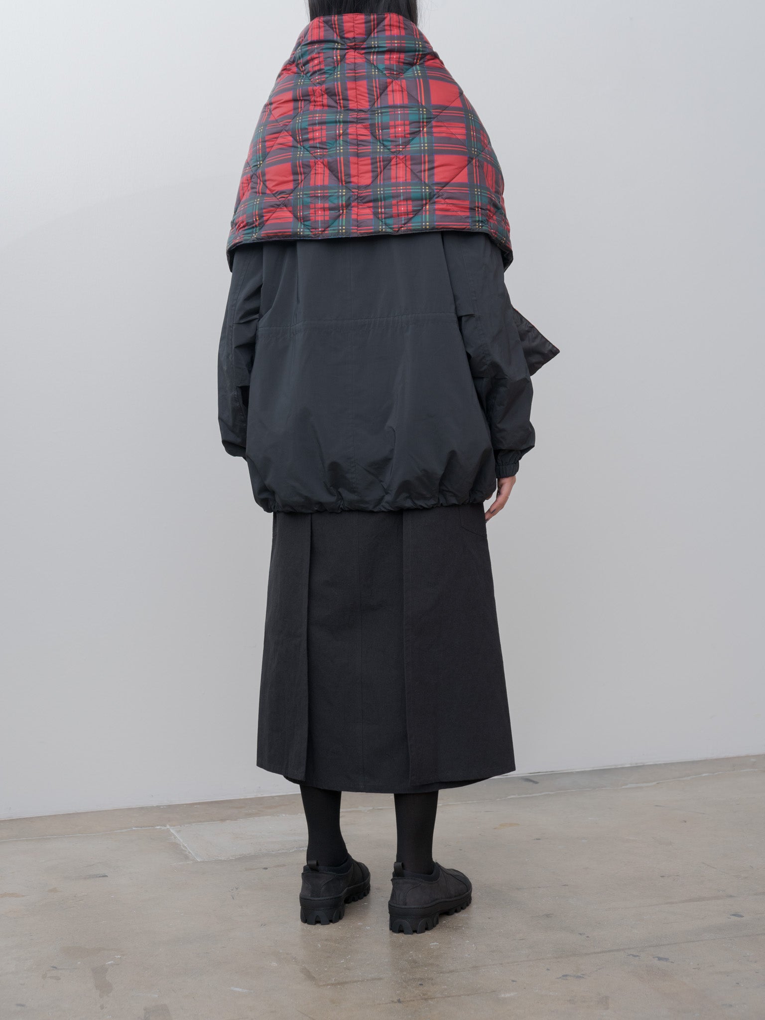 Namu Shop - Ichi Antiquites Ichi Antiquites x Taion Down Shawl - Red Tartan