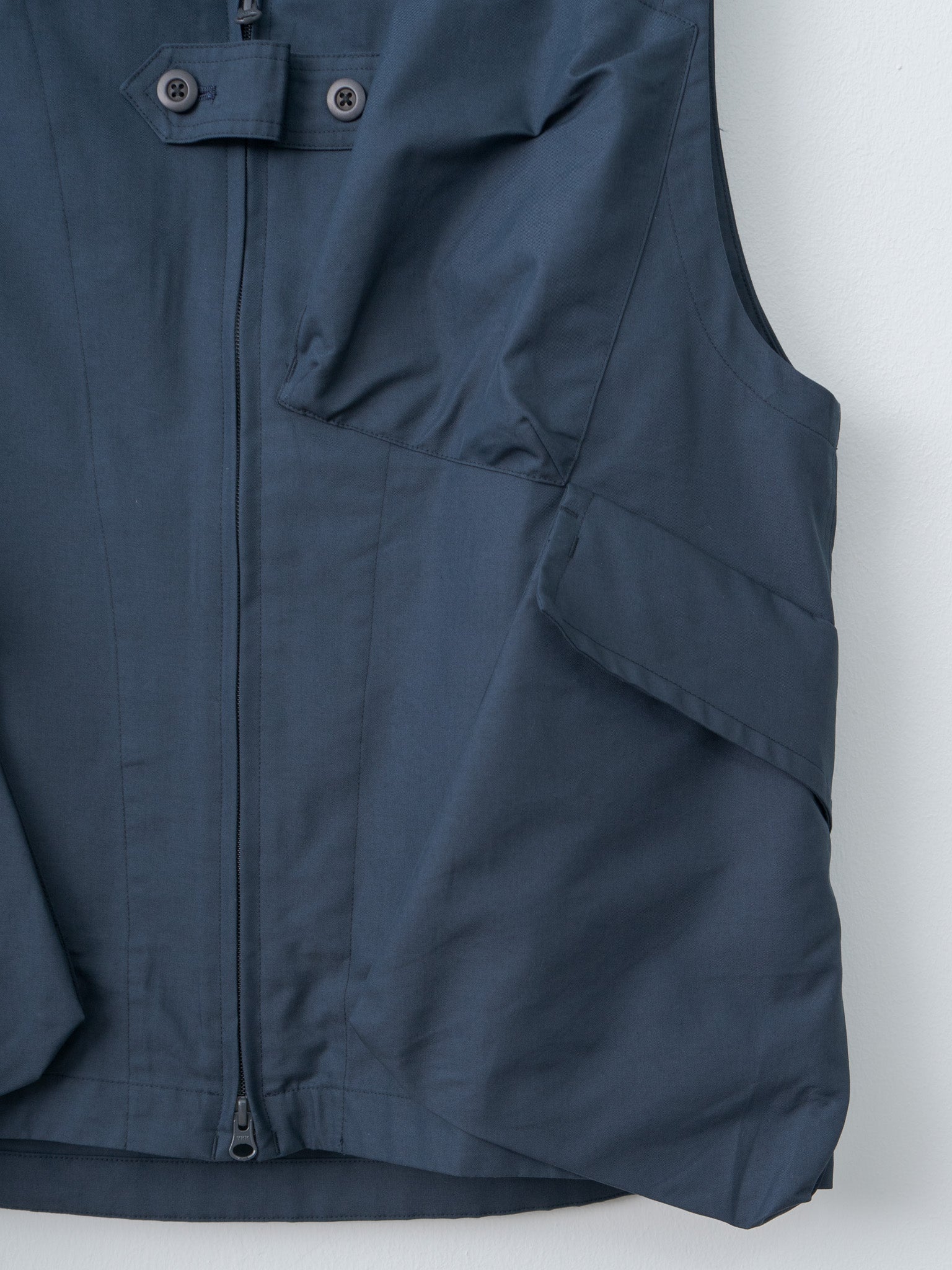 Namu Shop - ts(s) Cotton Poly Hollow Yarn Light Gabardine Messenger Vest - Navy