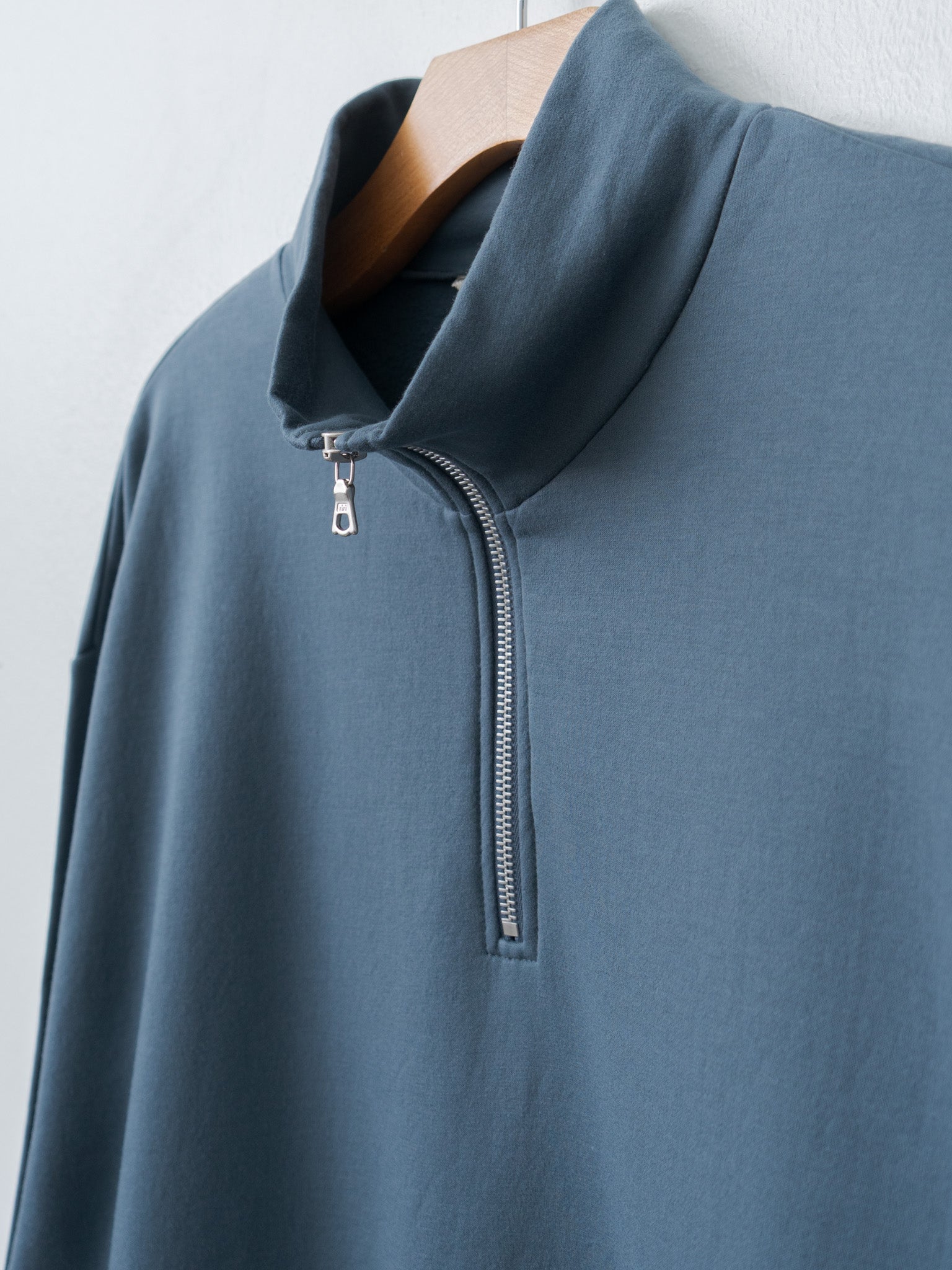 Namu Shop - Auralee Elastic High Gauge Sweat Half Zip P/O - Dusty Blue