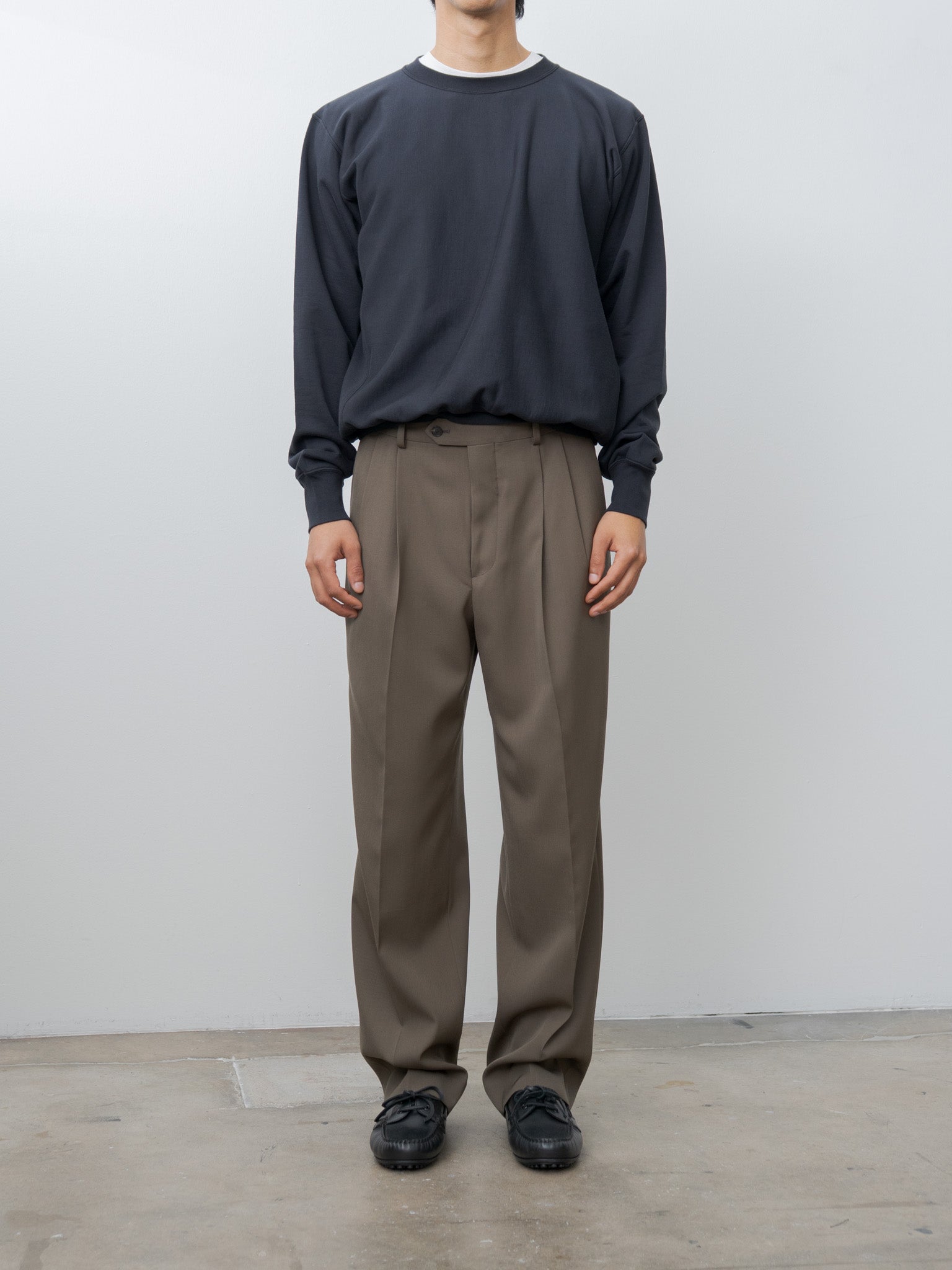 Namu Shop - Auralee Light Wool Max Gabardine Two-Tuck Slacks - Dark Olive Brown