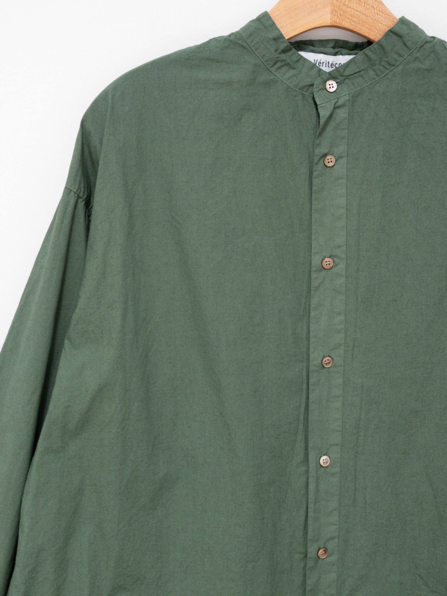 Namu Shop - Veritecoeur Stand Collar Shirt - Green