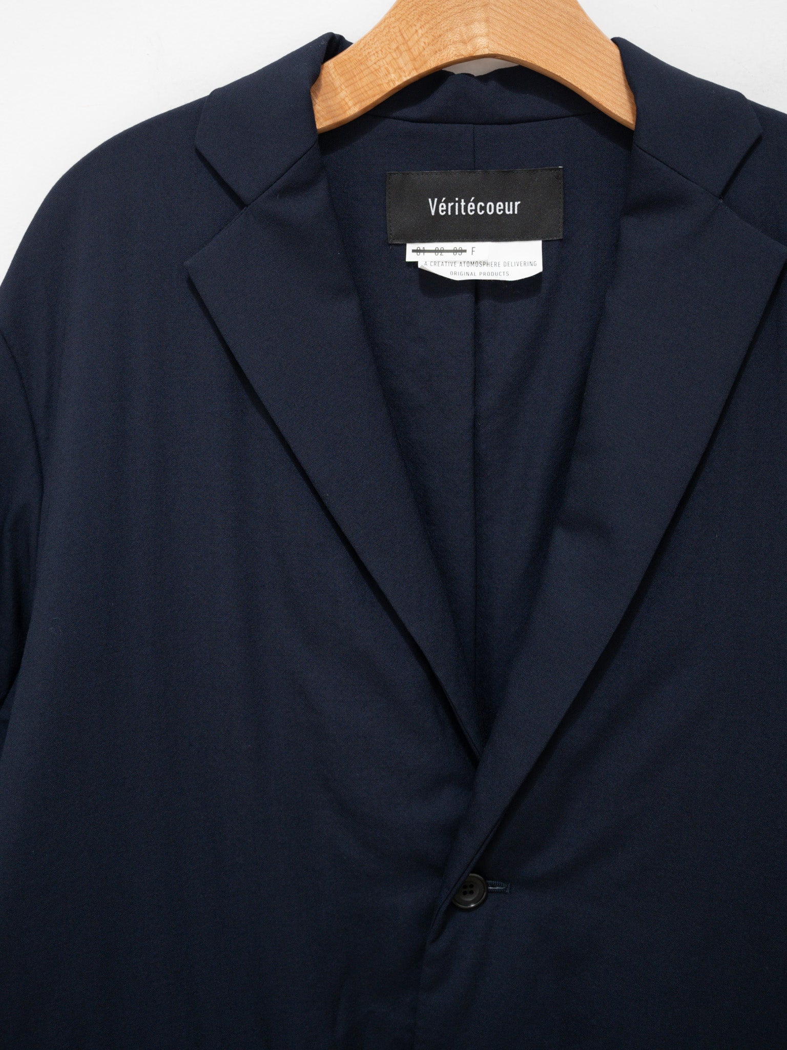 Namu Shop - Veritecoeur Padded Tailored Jacket - Navy