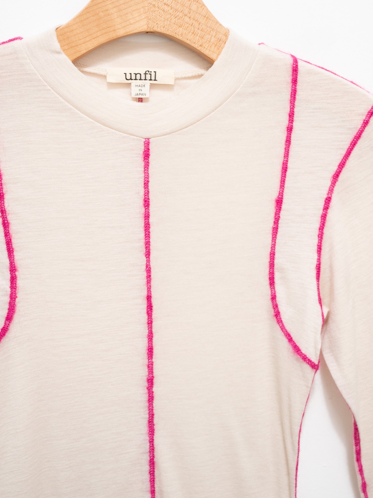 Namu Shop - Unfil Superfine Merino Ribbed Jersey Tee With Mohair Stitch - Beige x Pink