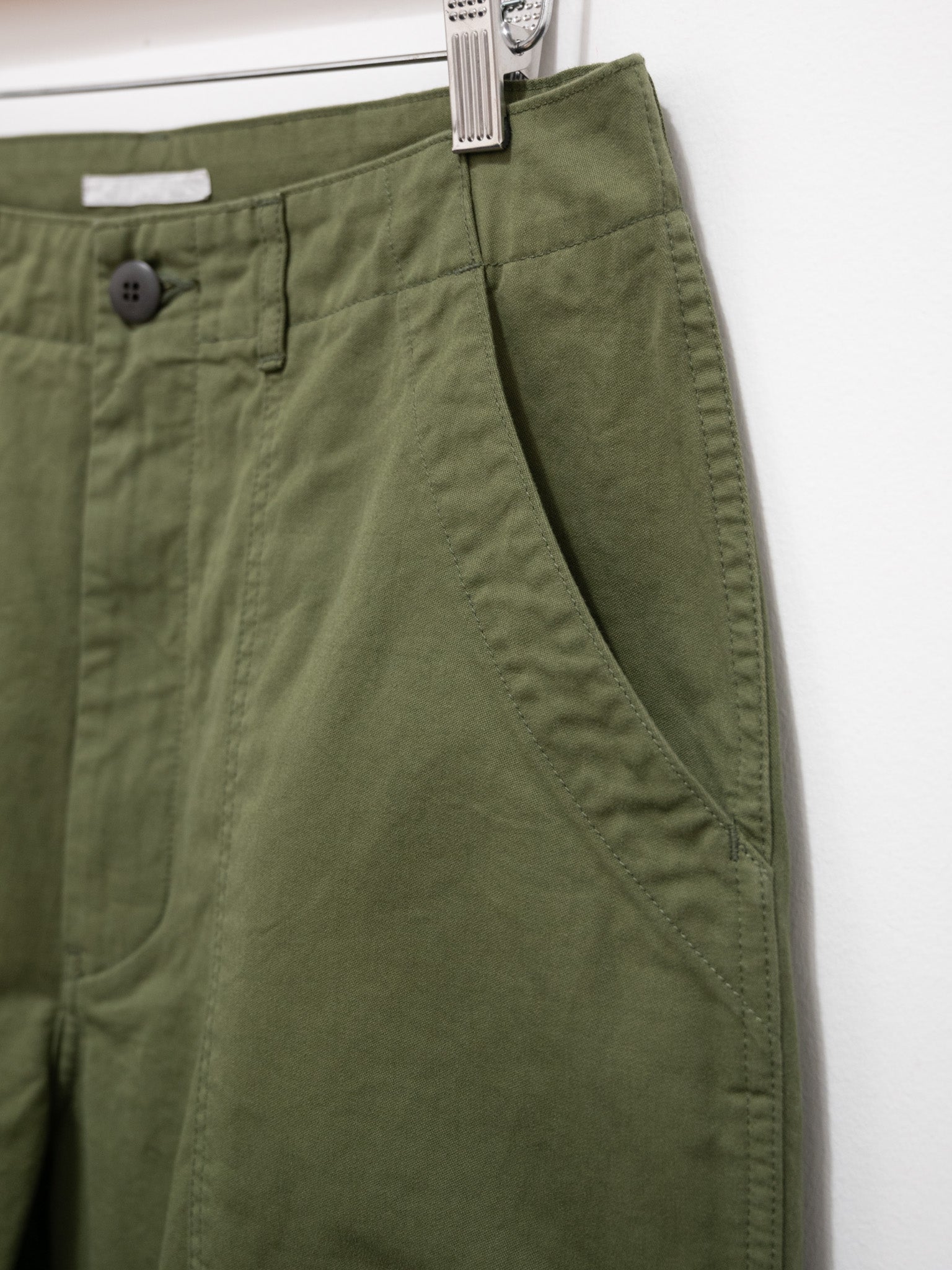 Namu Shop - Hatski Loose Tapered Utility Trouser - Olive