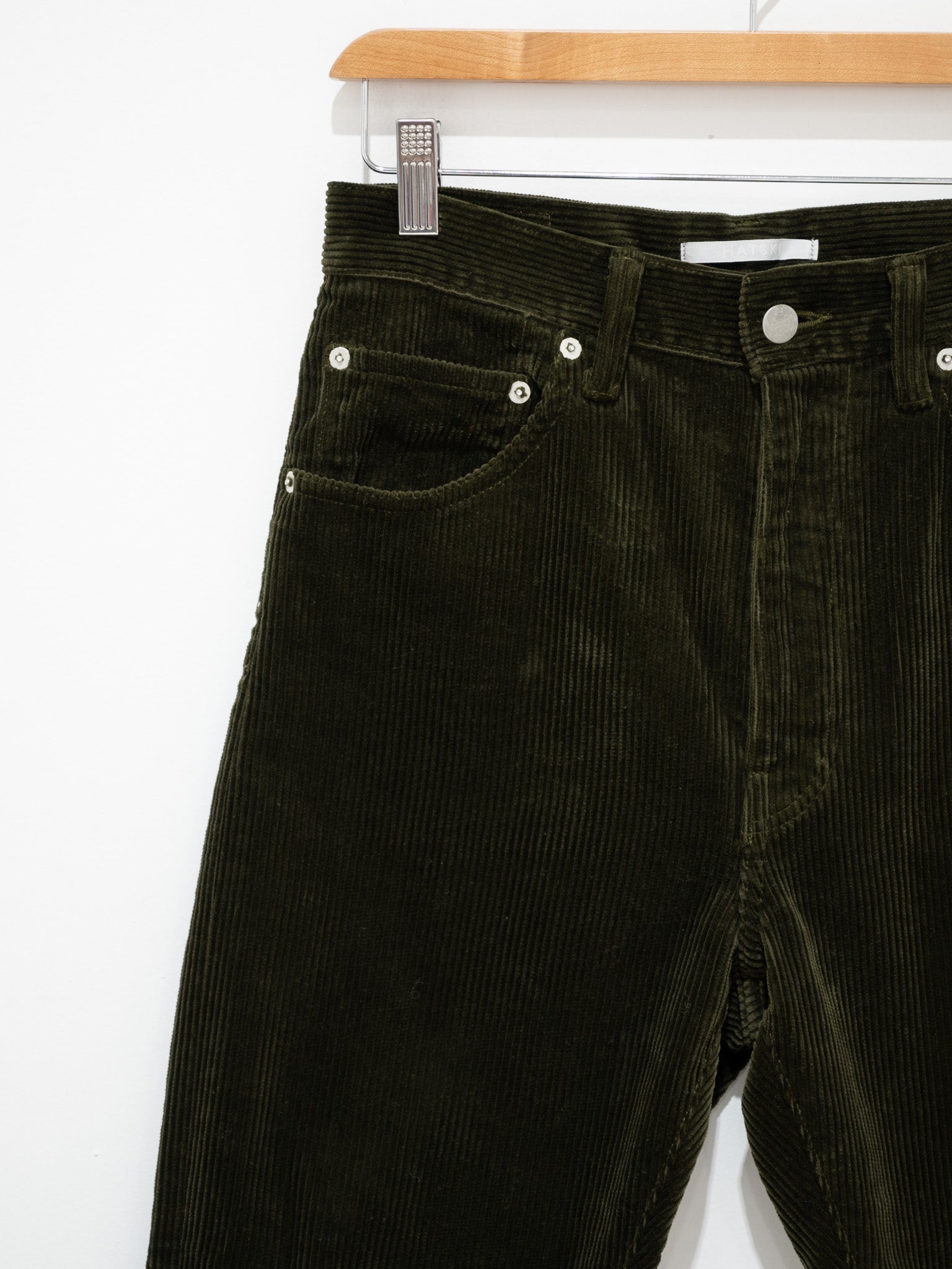 Namu Shop - Hatski Regular Tapered Corduroy - Olive