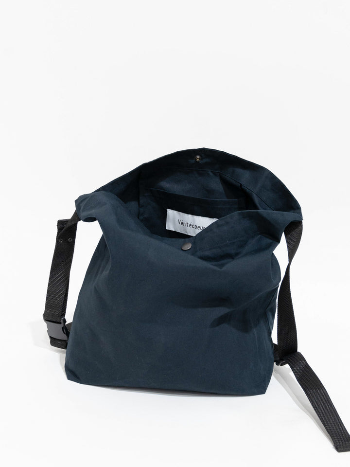 Namu Shop - Veritecoeur Crossbody Bag - Dark Navy