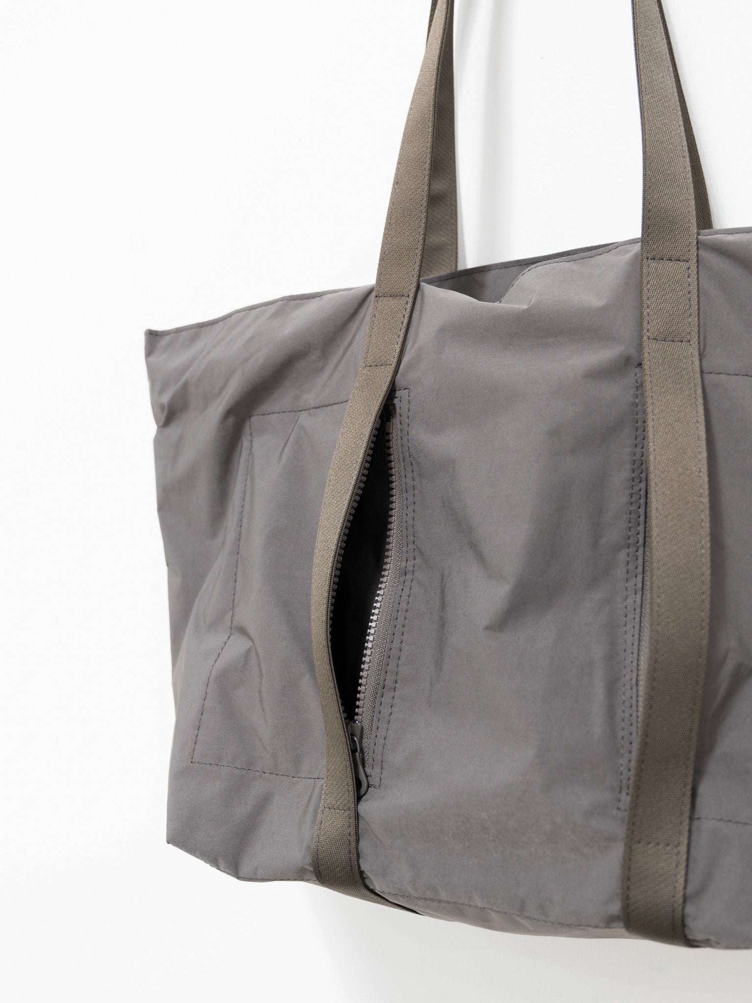 Namu Shop - Amiacalva Medium Split Yarn Tote - Gray