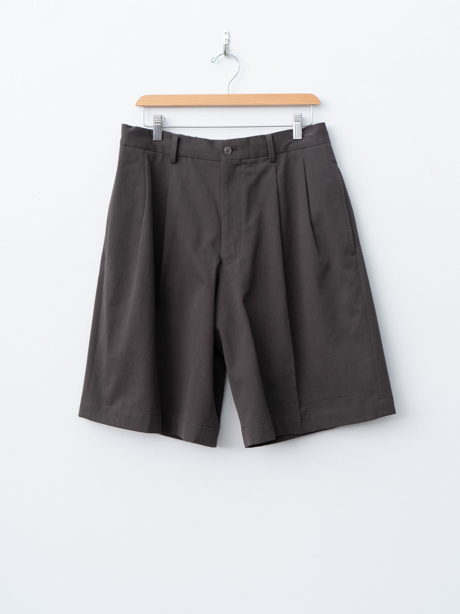 Namu Shop - Yoko Sakamoto Double Pleated Shorts - Brown