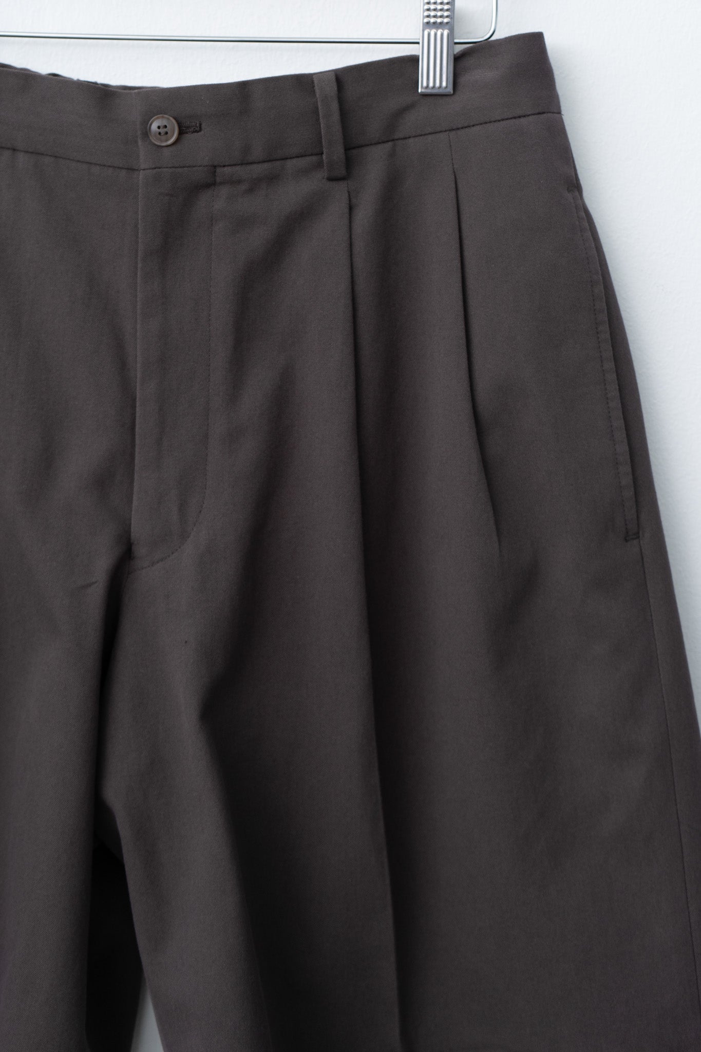Namu Shop - Yoko Sakamoto Double Pleated Shorts - Brown