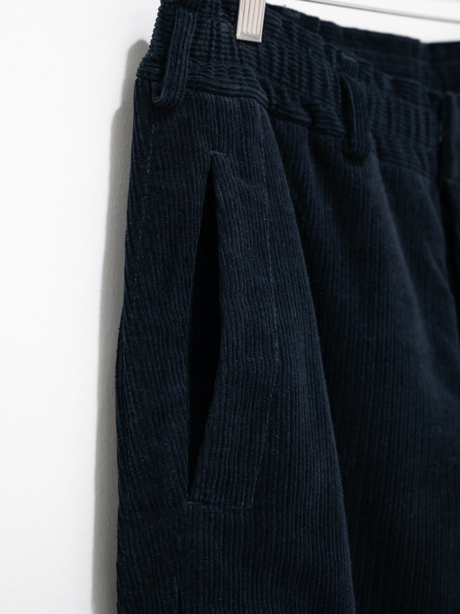 Namu Shop - Jan Machenhauer Tom Pants - Dark Indigo Corduroy