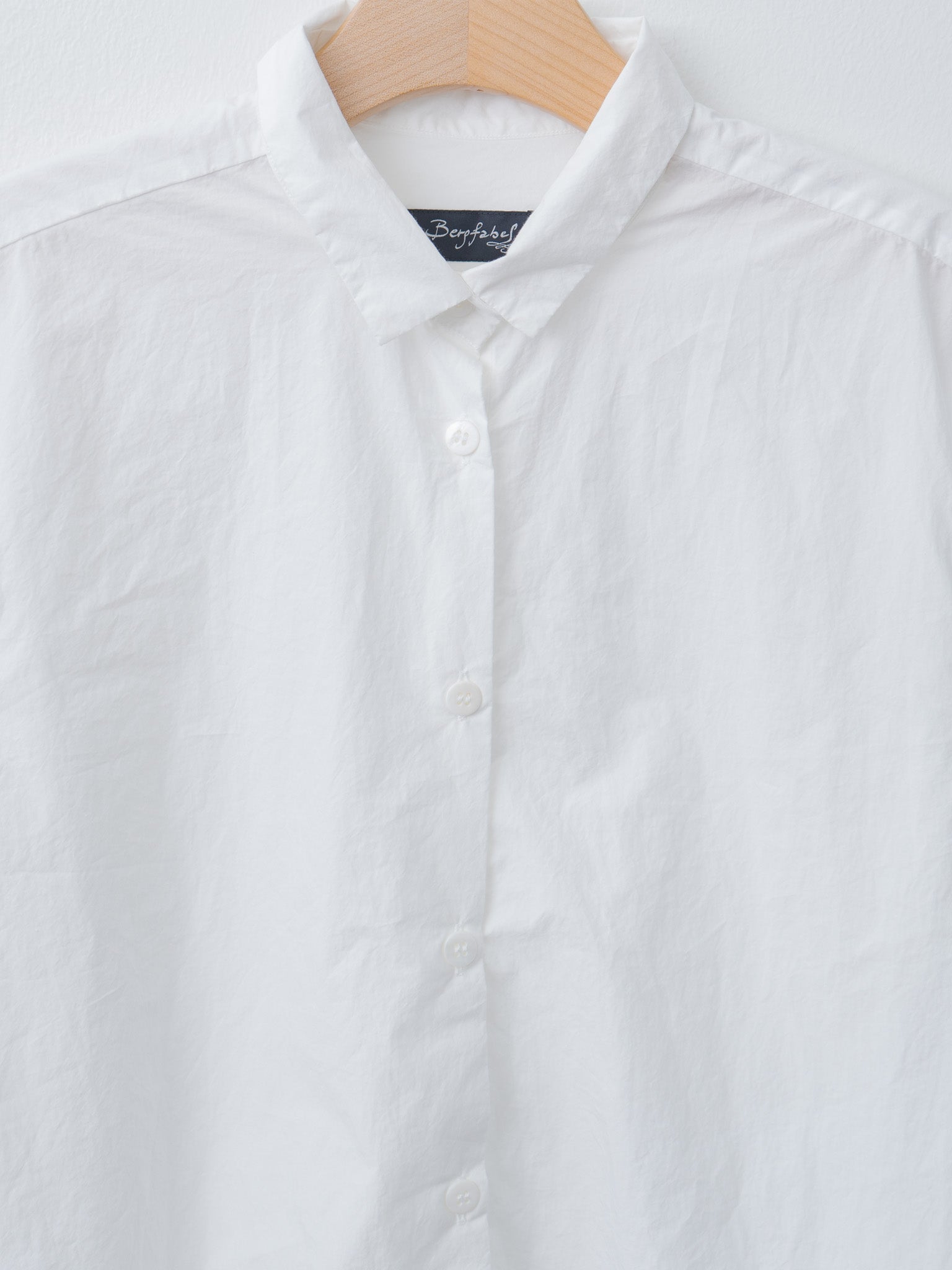 Namu Shop - Bergfabel Loose Tyrol Shirt - White