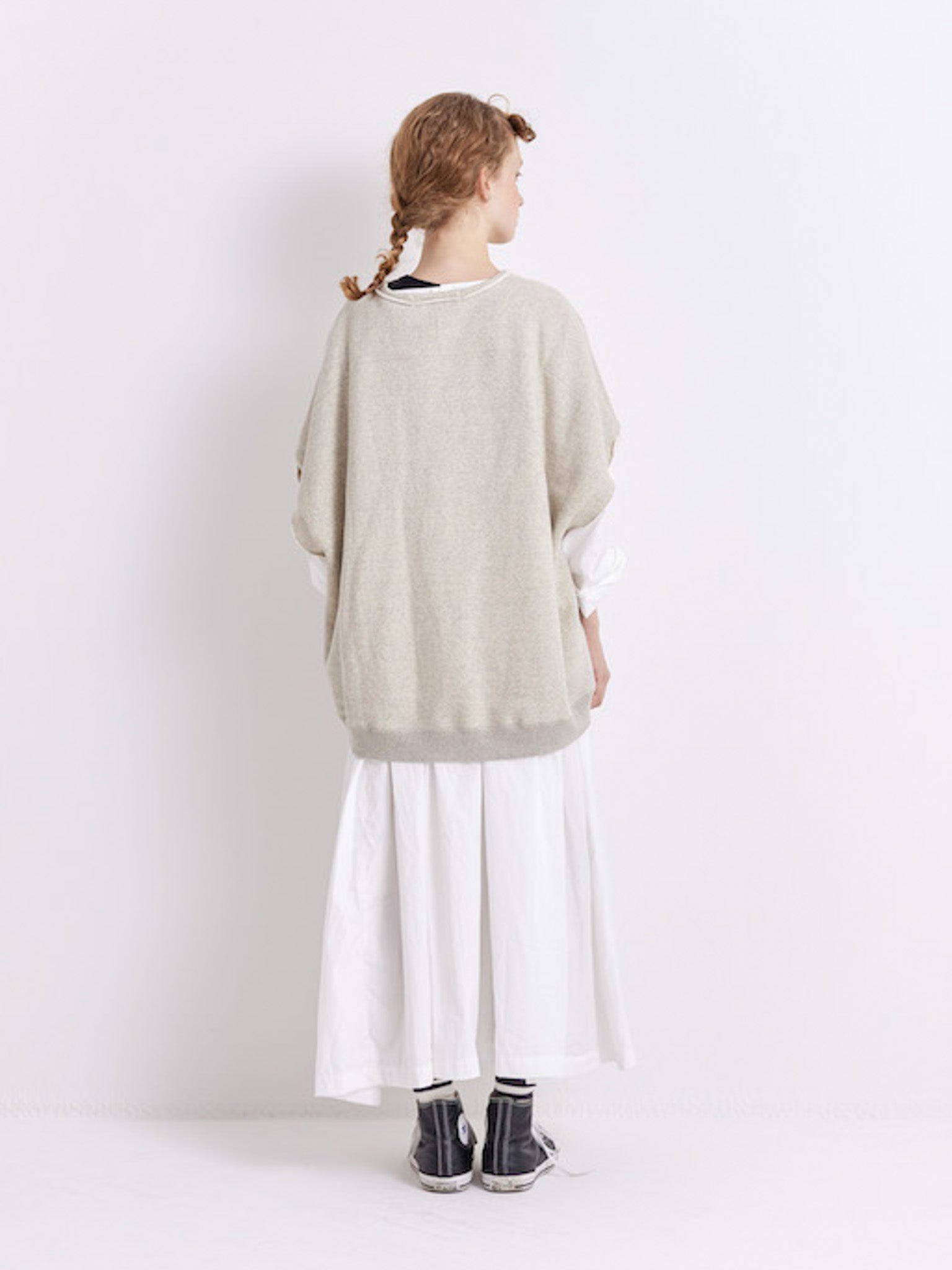 Namu Shop - Veritecoeur Sweatshirt Vest - Oatmeal