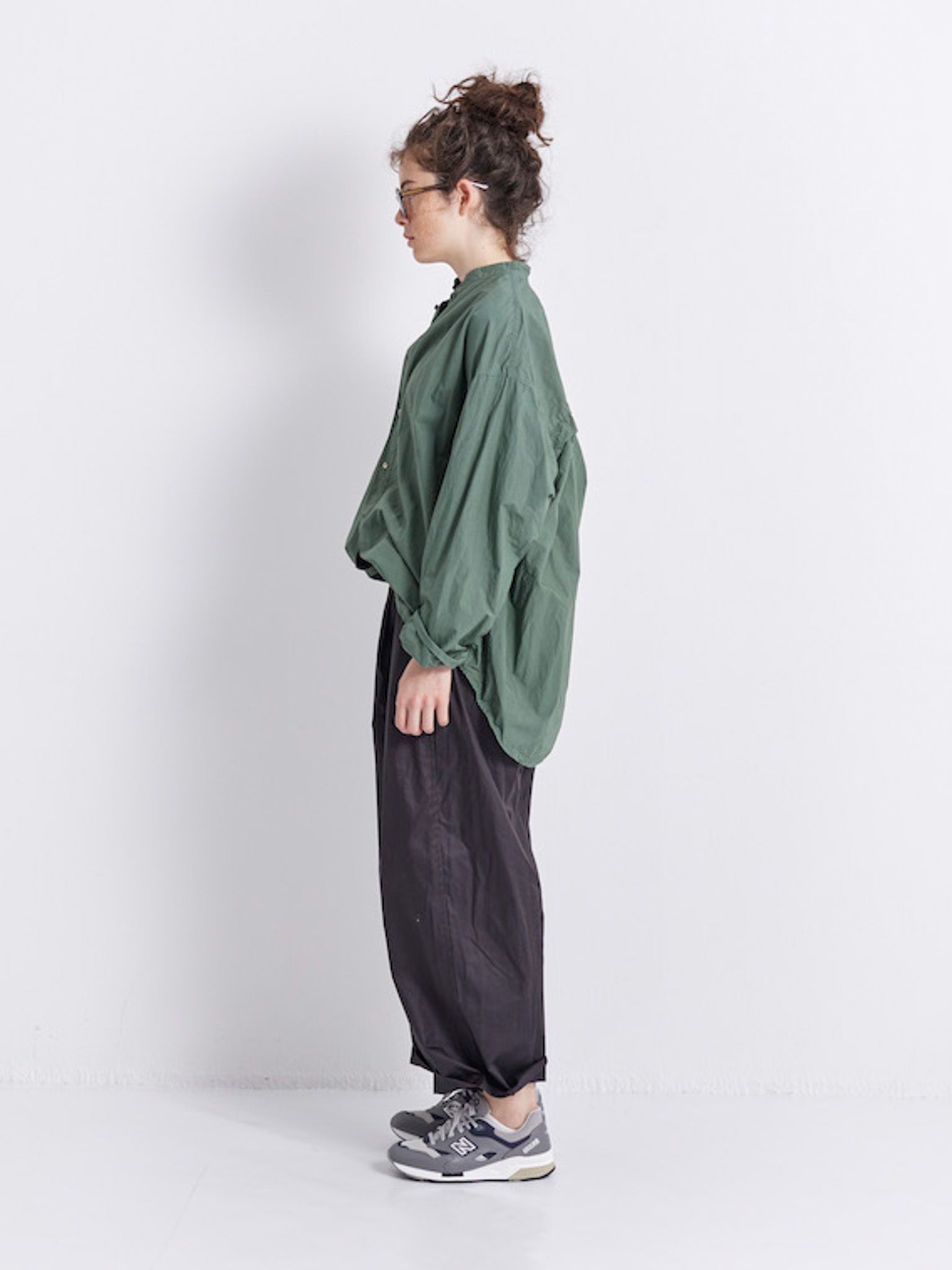 Namu Shop - Veritecoeur Stand Collar Shirt - Green