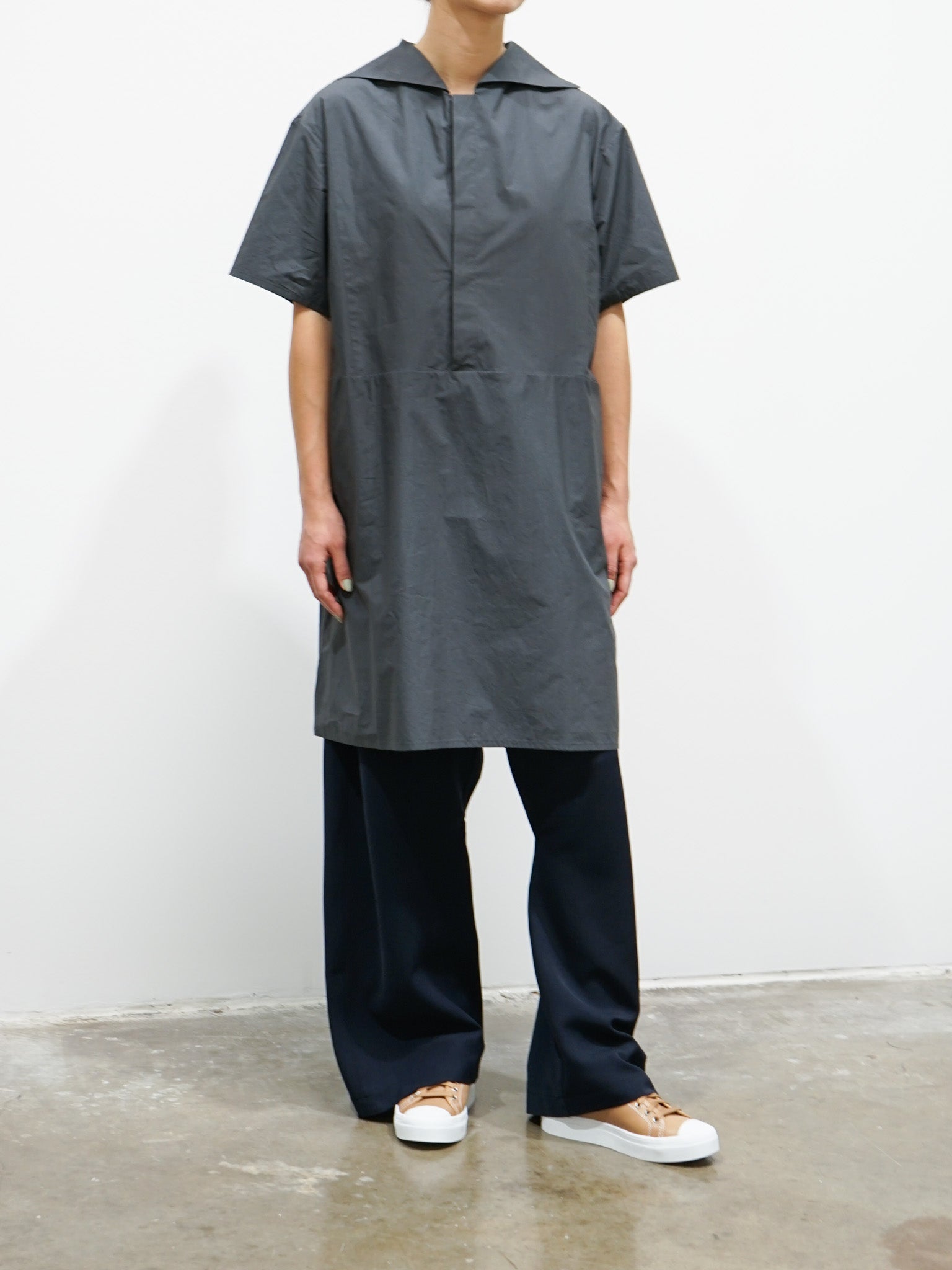 Namu Shop - Toogood The Anchorsmith Dress - Paper Cotton Tar