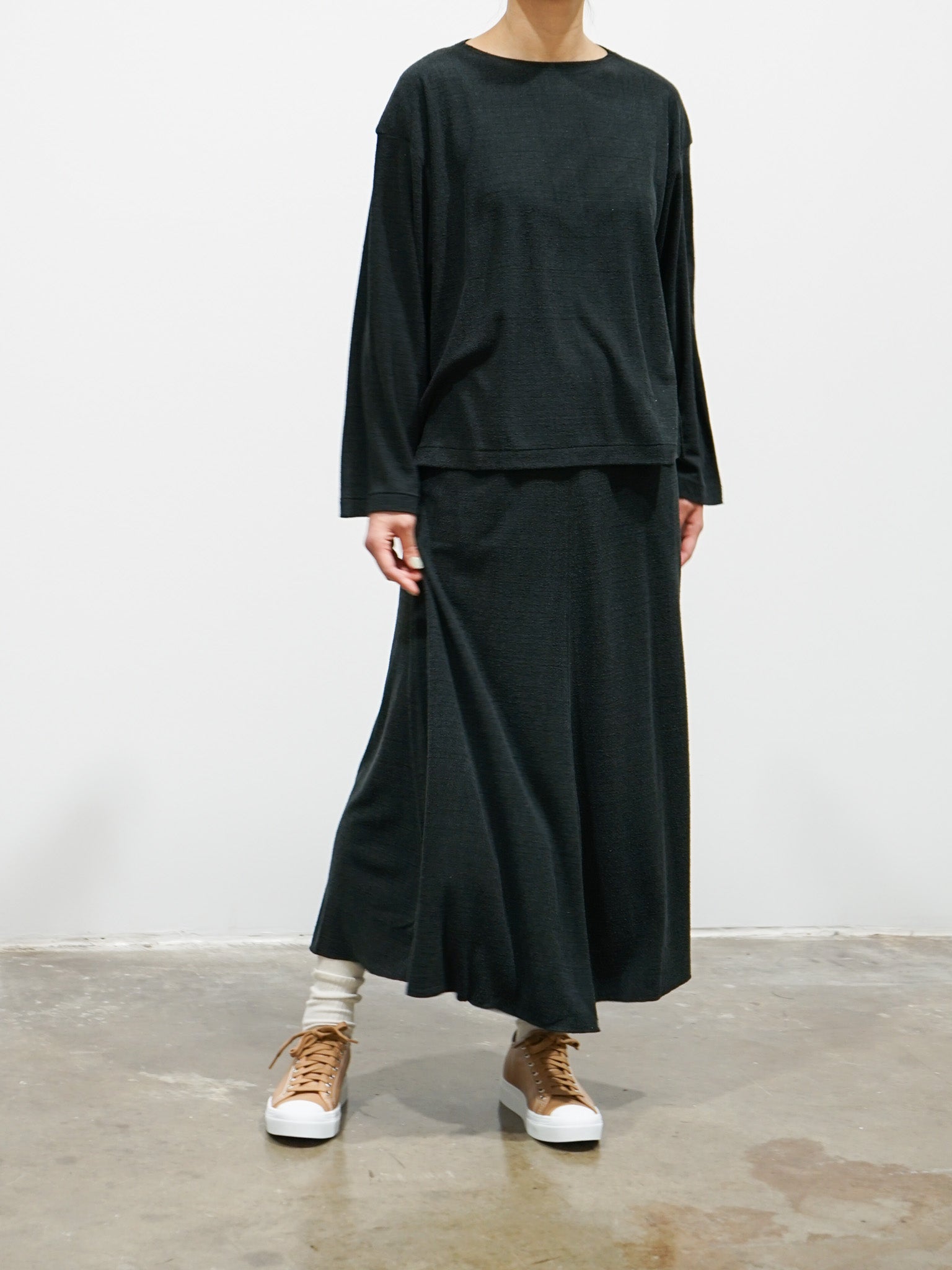Namu Shop - Unfil Raw Silk Jersey L/S Tee - Black