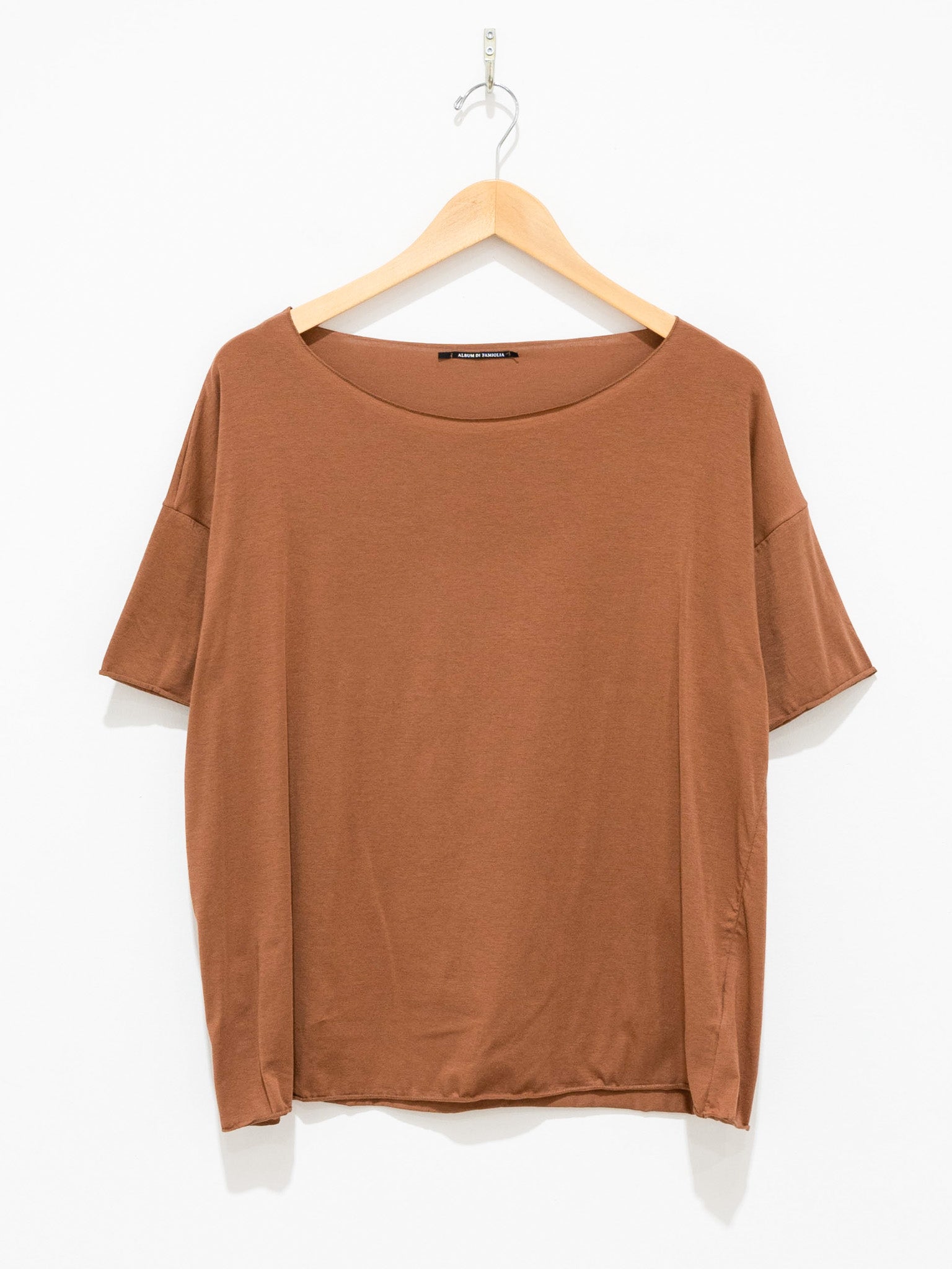 Namu Shop - Album di Famiglia T-Shirt JS - Pottery