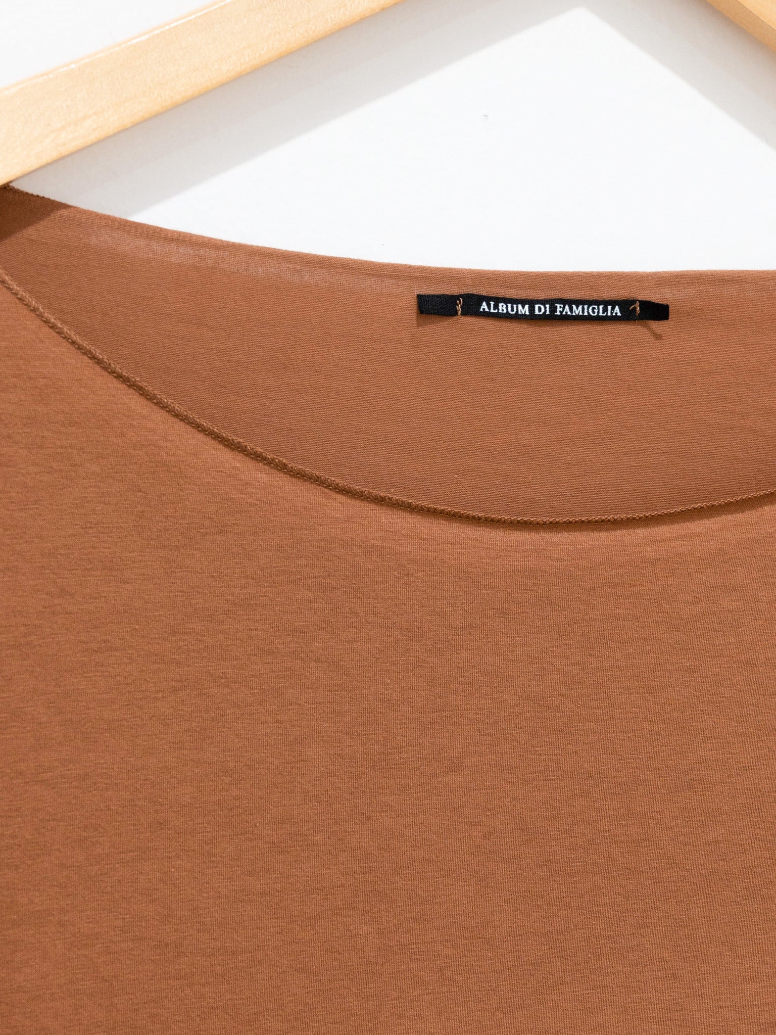 Namu Shop - Album di Famiglia T-Shirt JS - Pottery