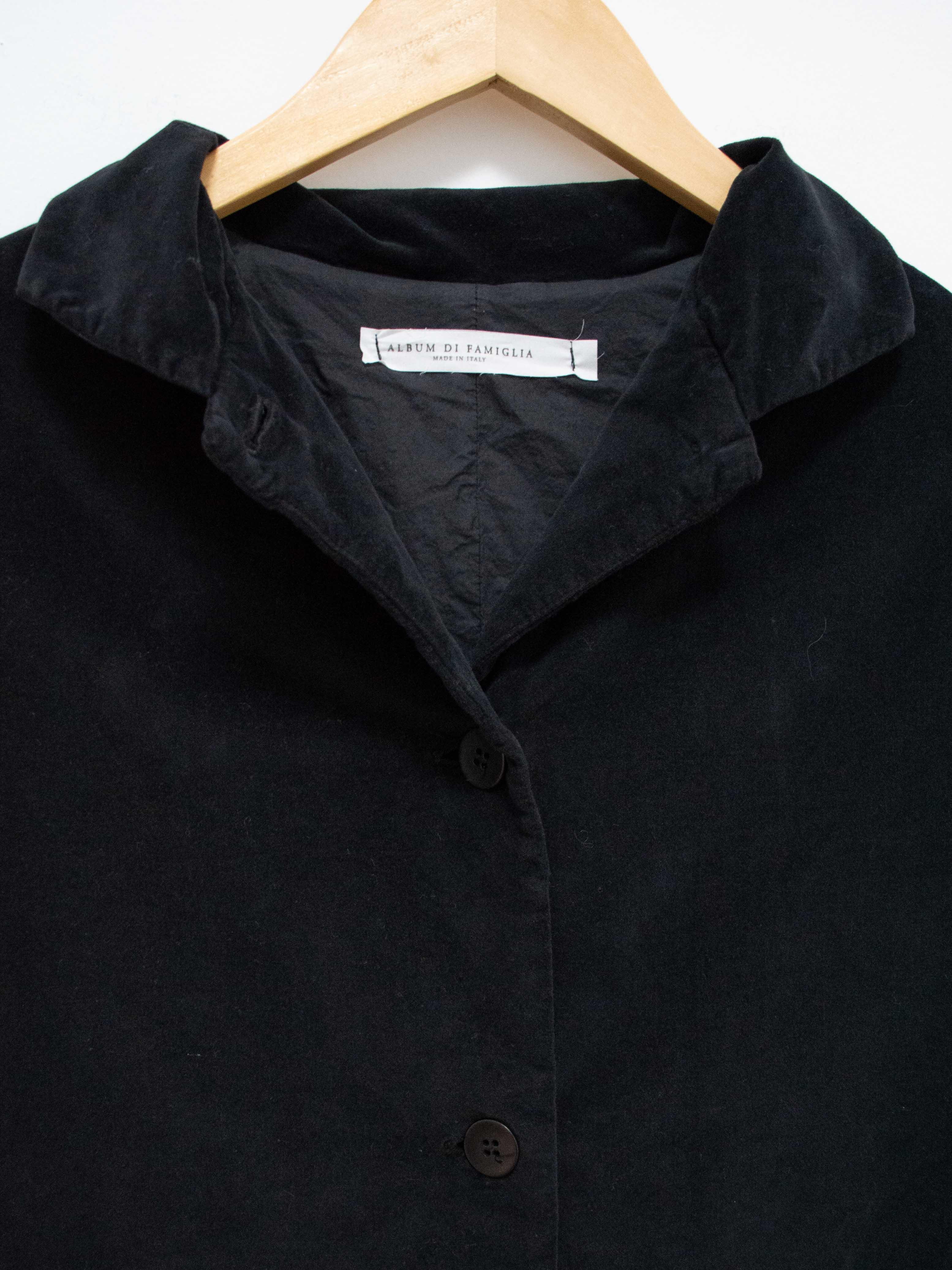 Namu Shop - Album di Famiglia Velvet Collar Coat - Black