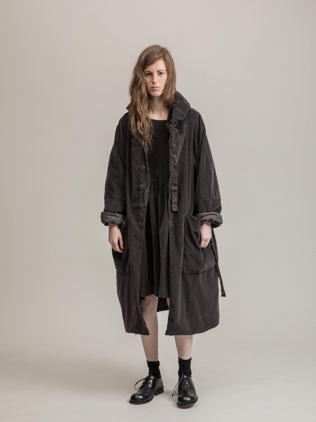 Namu Shop - Album di Famiglia Velvet Hooded Coat - Marron Glace