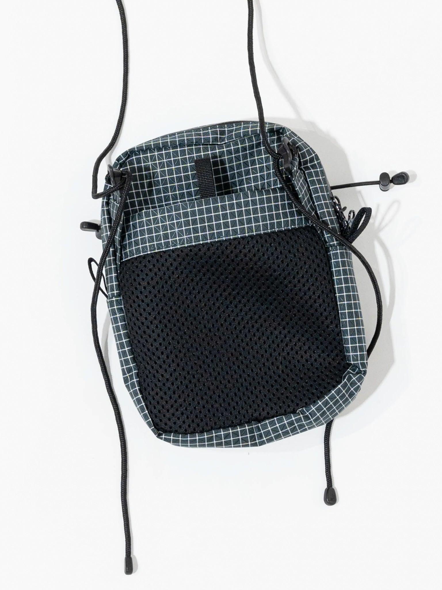 Namu Shop - CAYL Seorak 6 Grid - Dark Green