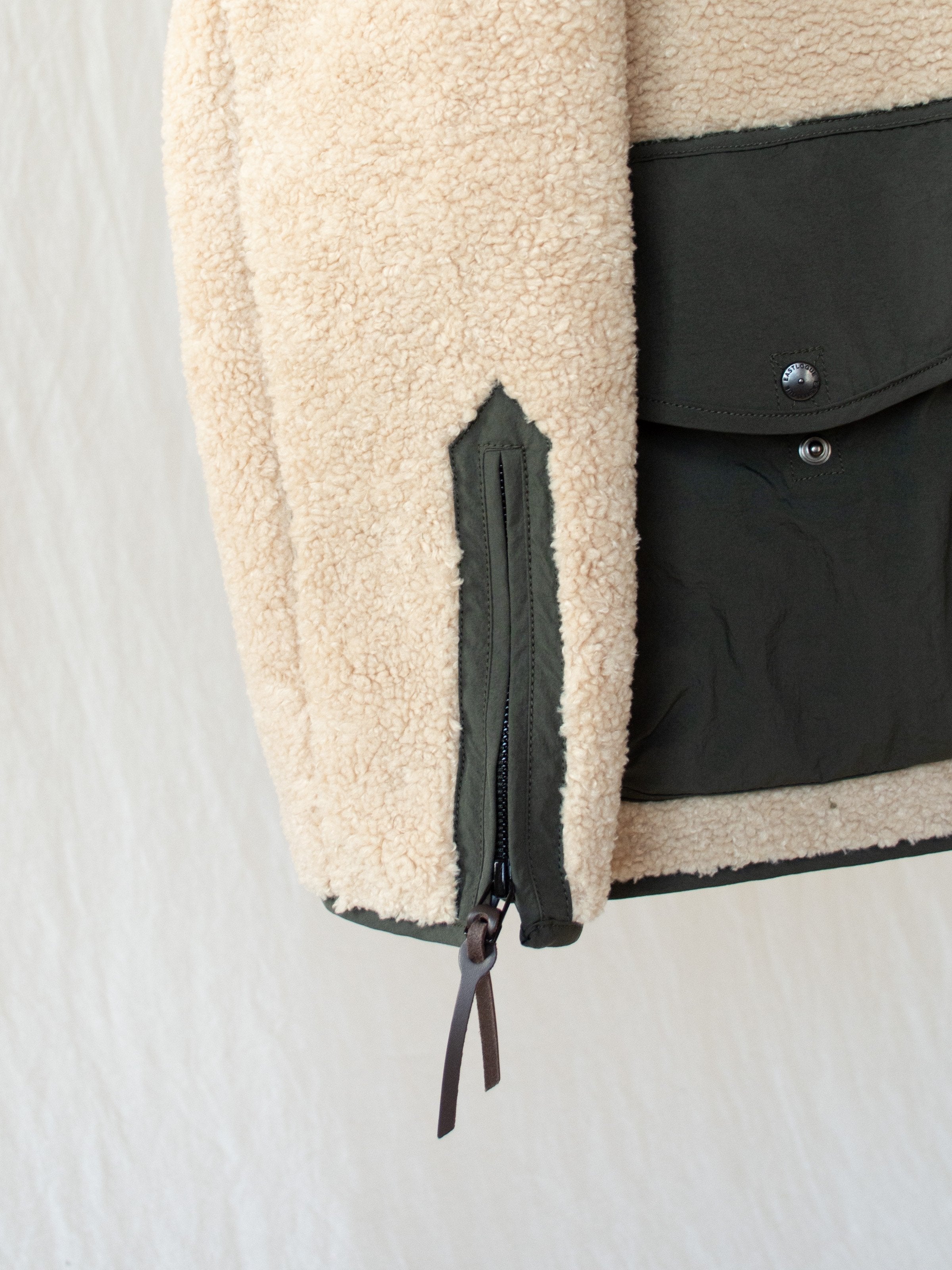 Namu Shop - Eastlogue Traveler Jacket - Beige & Olive