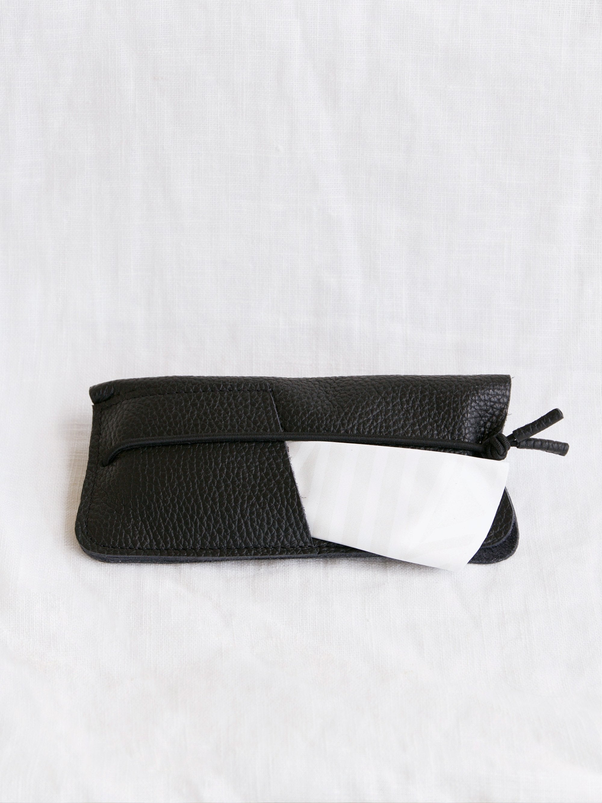 Namu Shop - Eva Masaki 001 Gloss Noir