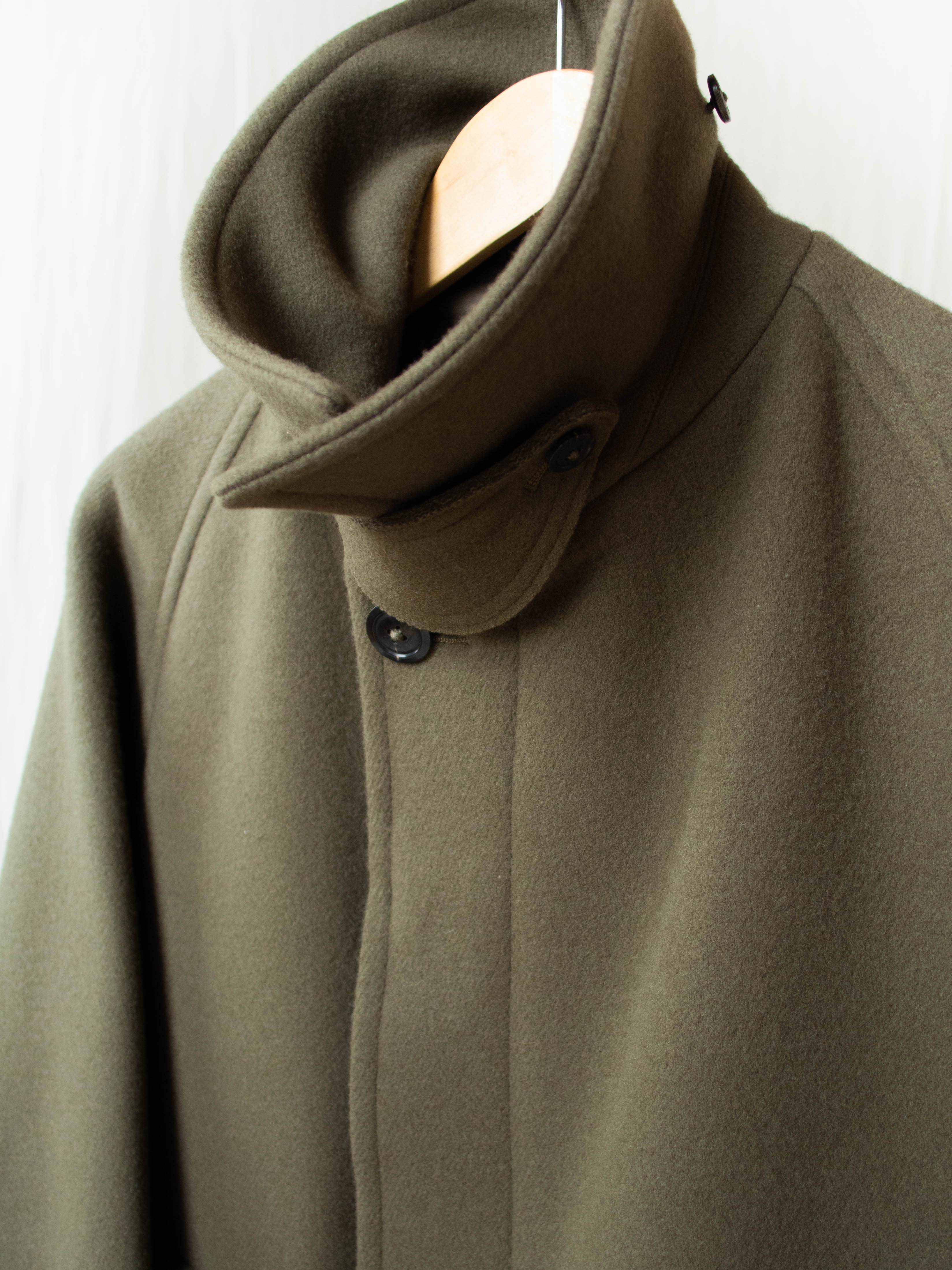 Namu Shop - Kaptain Sunshine Traveller Coat - Smokey Green