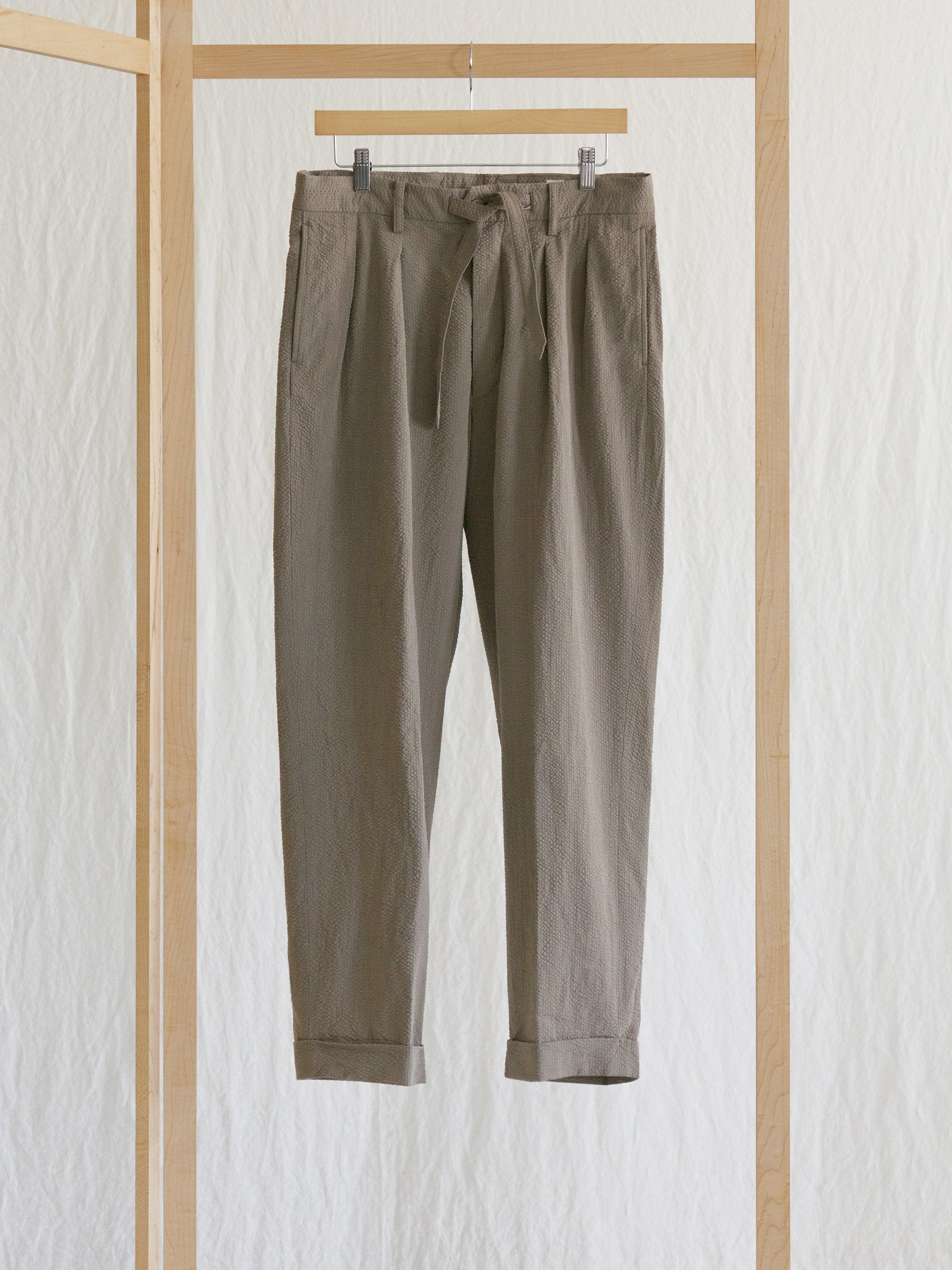 Namu Shop - Kaptain Sunshine Two Pleats Travel Trousers - Beige x Gray