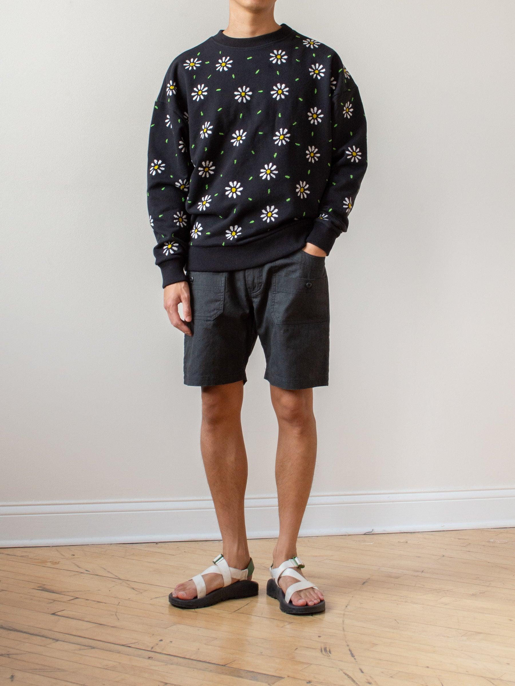 Namu Shop - Niche Flower Embroidery Sweatshirt