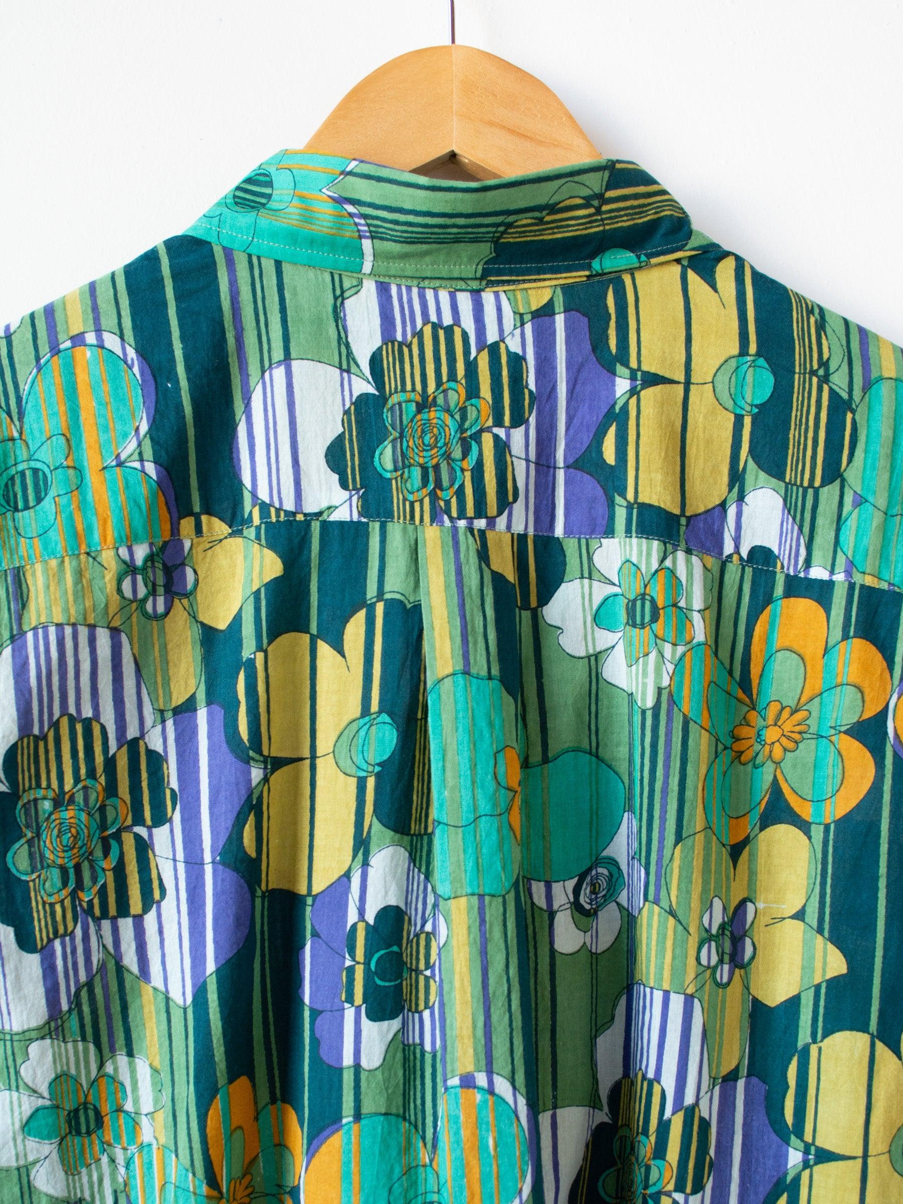 Namu Shop - ts(s) Retro Flower Print S/S BD Shirt - Green