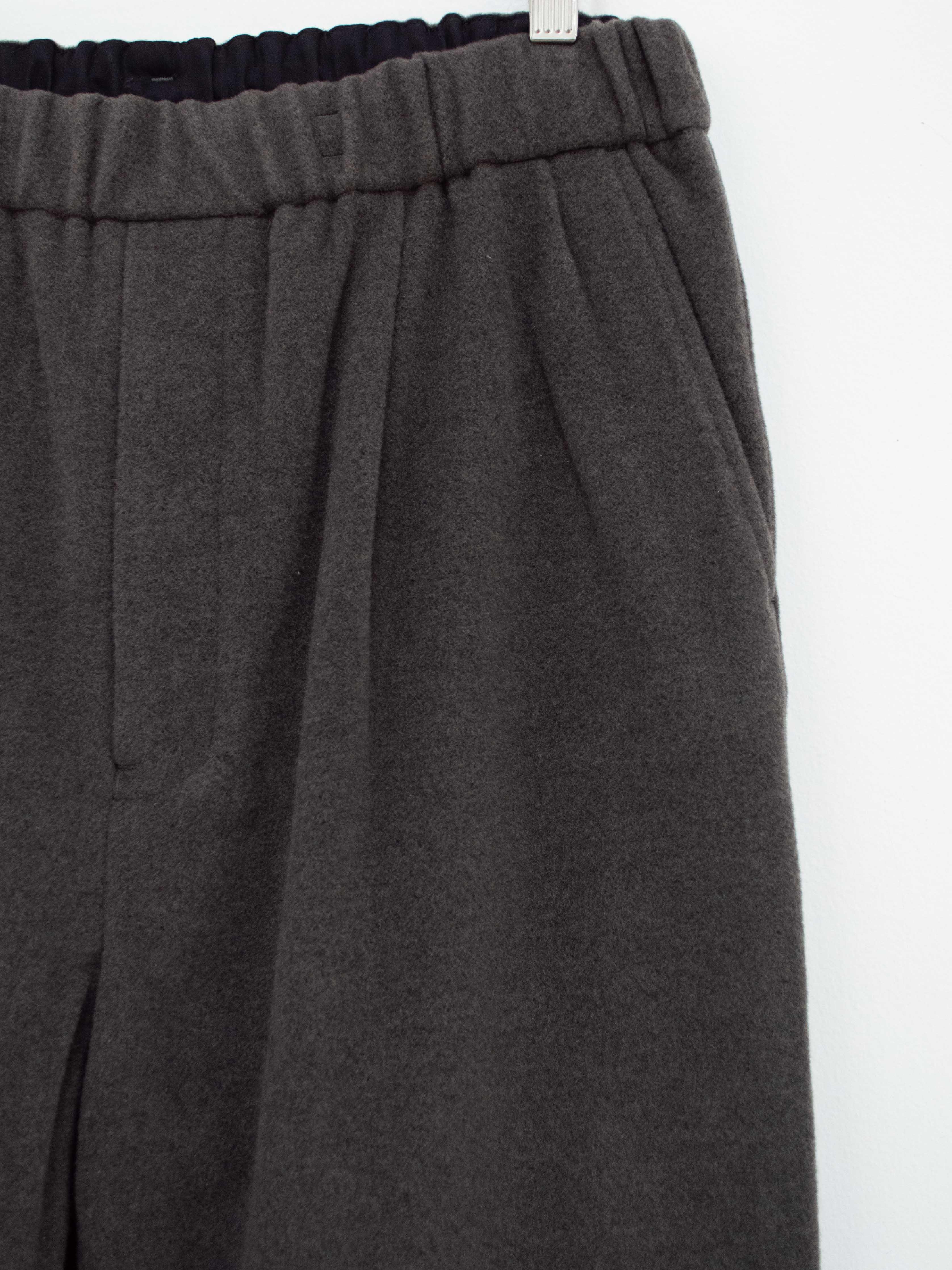 Namu Shop - Unfil Geelong "Beaver Lambswool Elastic Waist Trousers - Dark Gray
