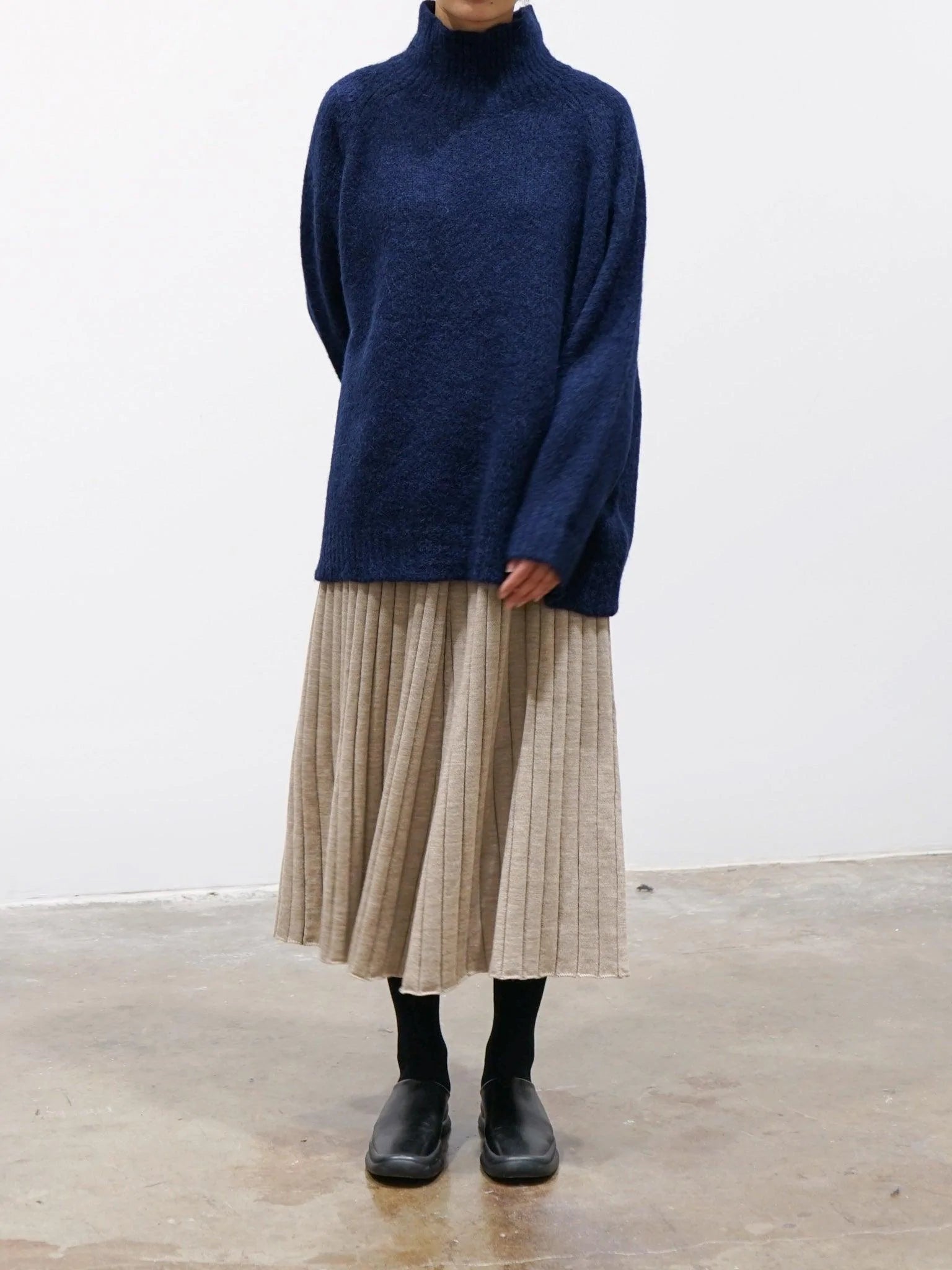 Namu Shop - Veritecoeur Shaggy Turtleneck Knit - Navy